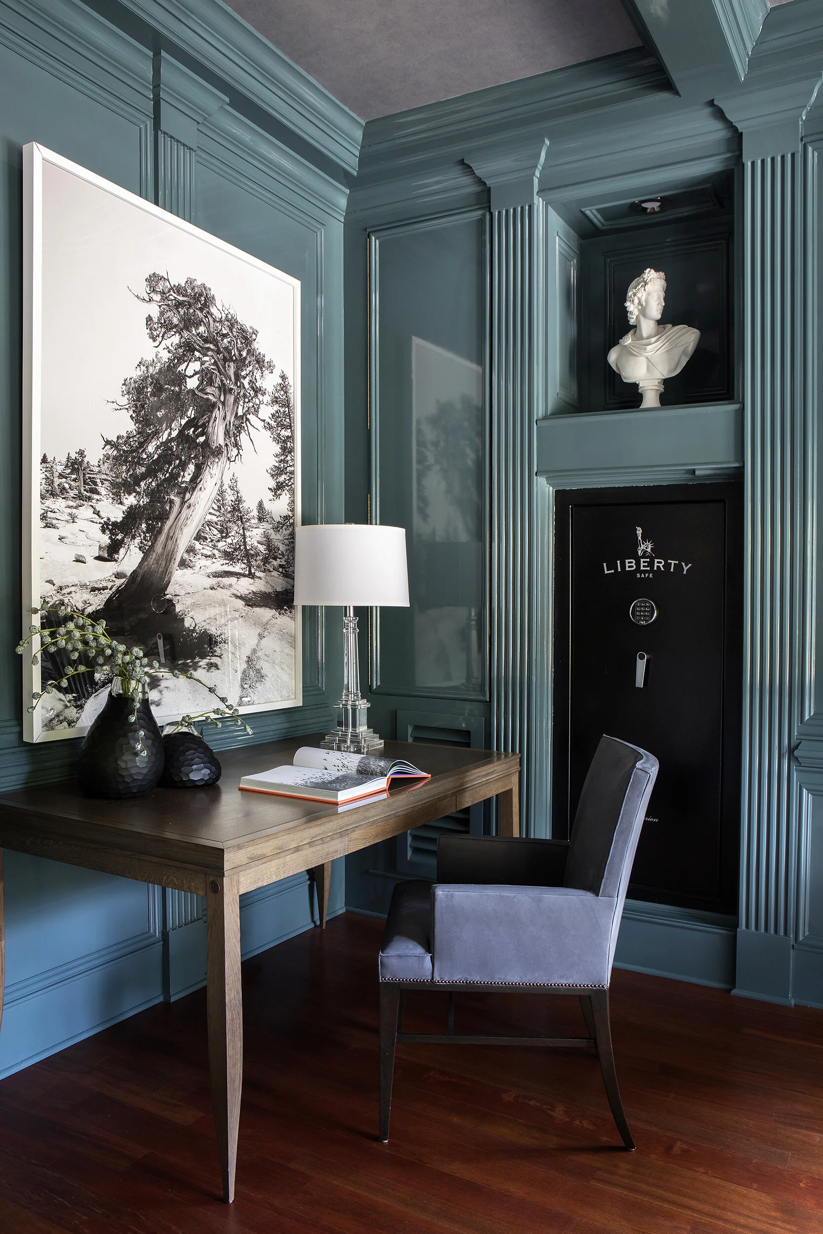 NC_Den_Desk_Detail_75_reize.jpg