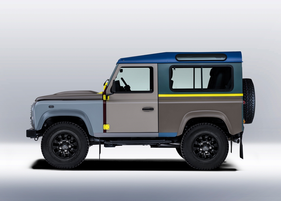 land-rover-defender-paul-smith-3.jpg