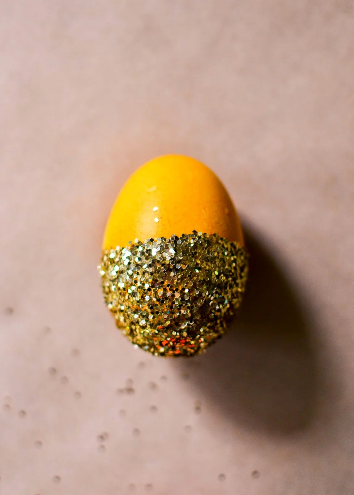 diy glitter Easter eggs — the farmer's daughter let's bake something