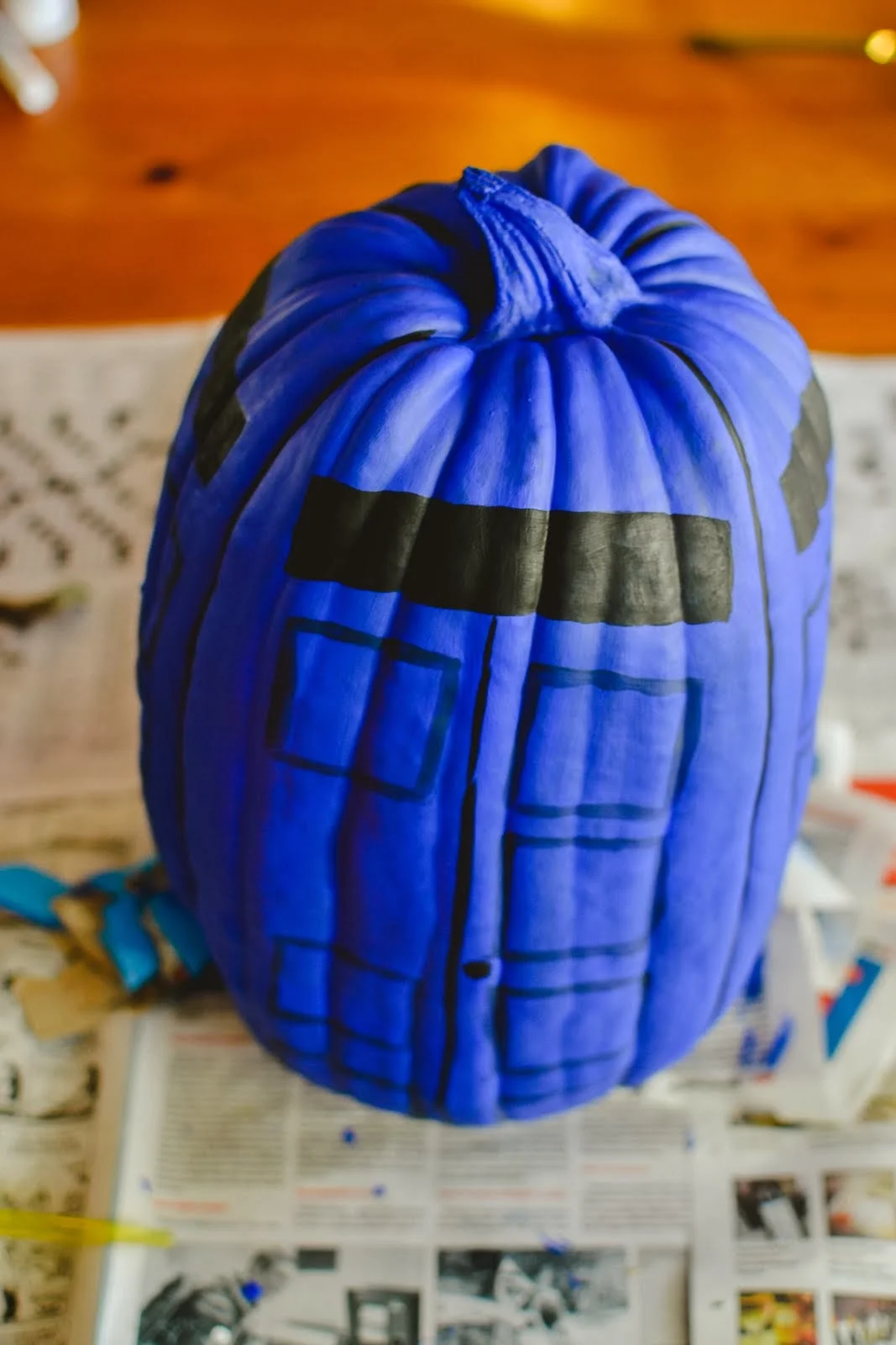 diy TARDIS painted pumpkin ??? the farmer's daughter let's bake something