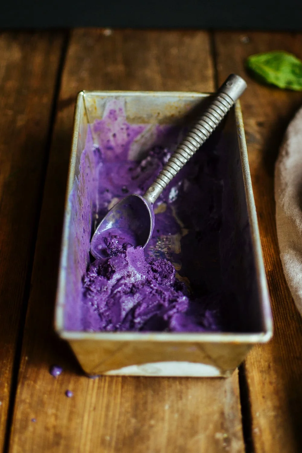 blueberry basil ice cream — the farmer's daughter let's bake something