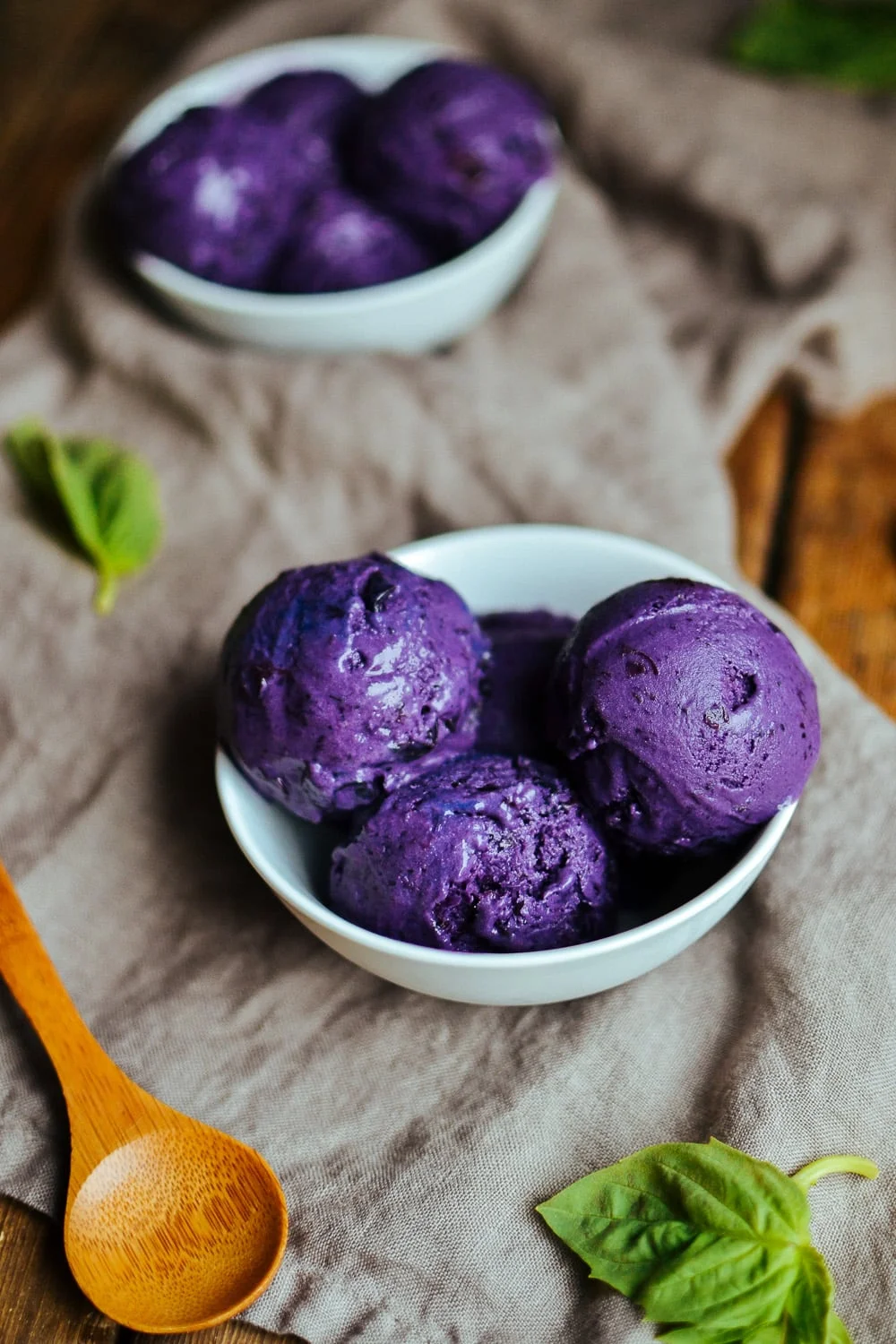 blueberry basil ice cream — the farmer's daughter let's bake something