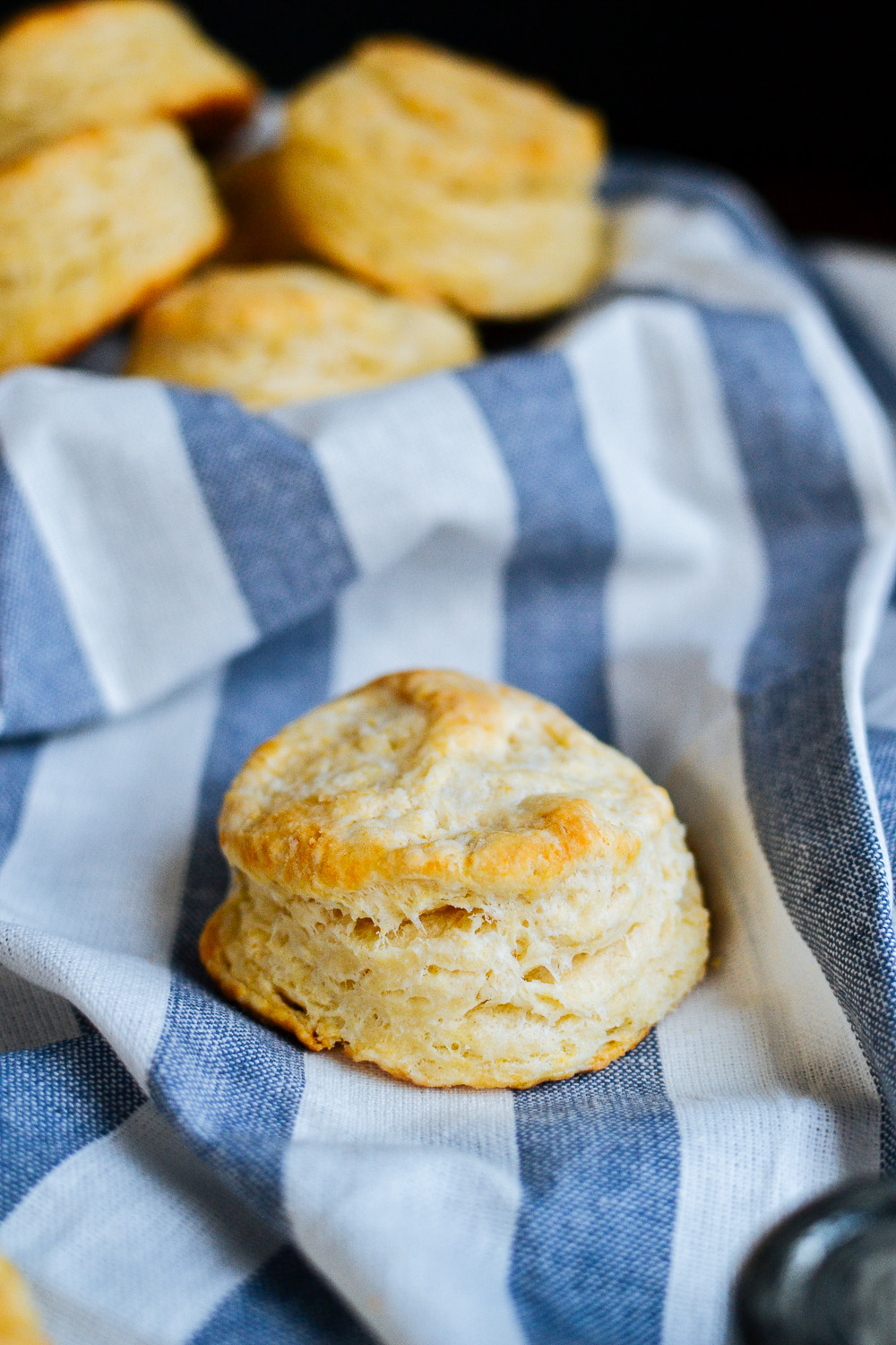 fluffiest ever baking powder biscuits — the farmer's daughter | let's ...