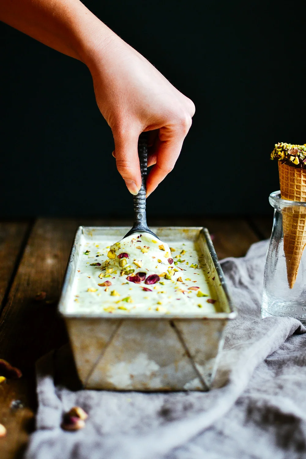 pistachio ice cream — the farmer's daughter let's bake something