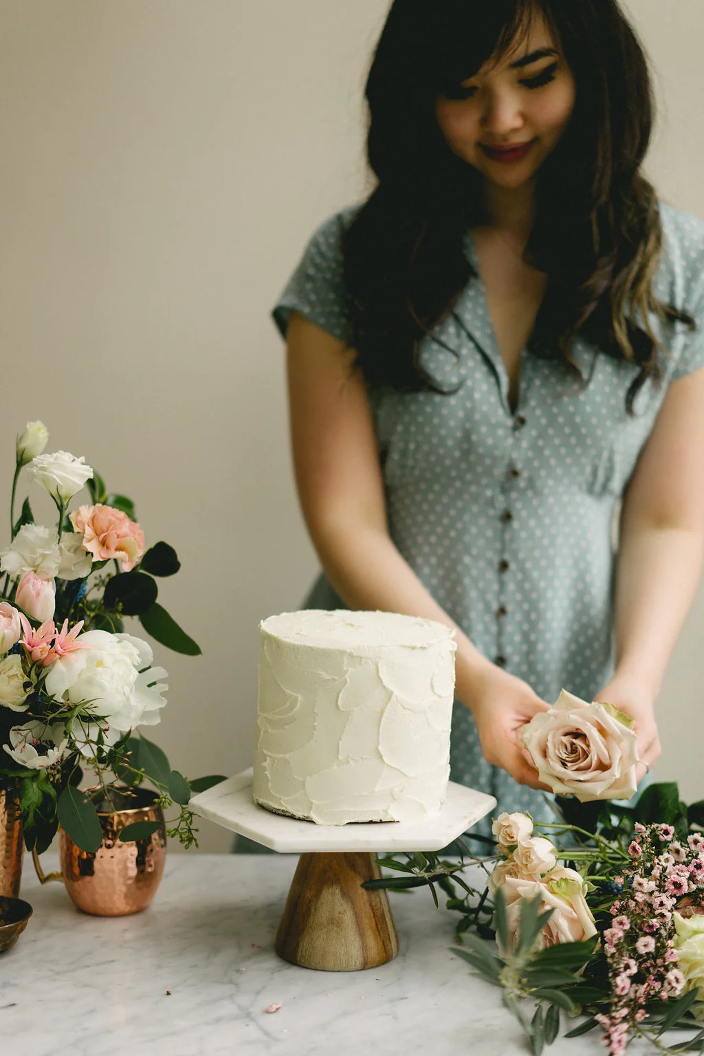 a birthday cake for Amy — the farmer's daughter let's bake something