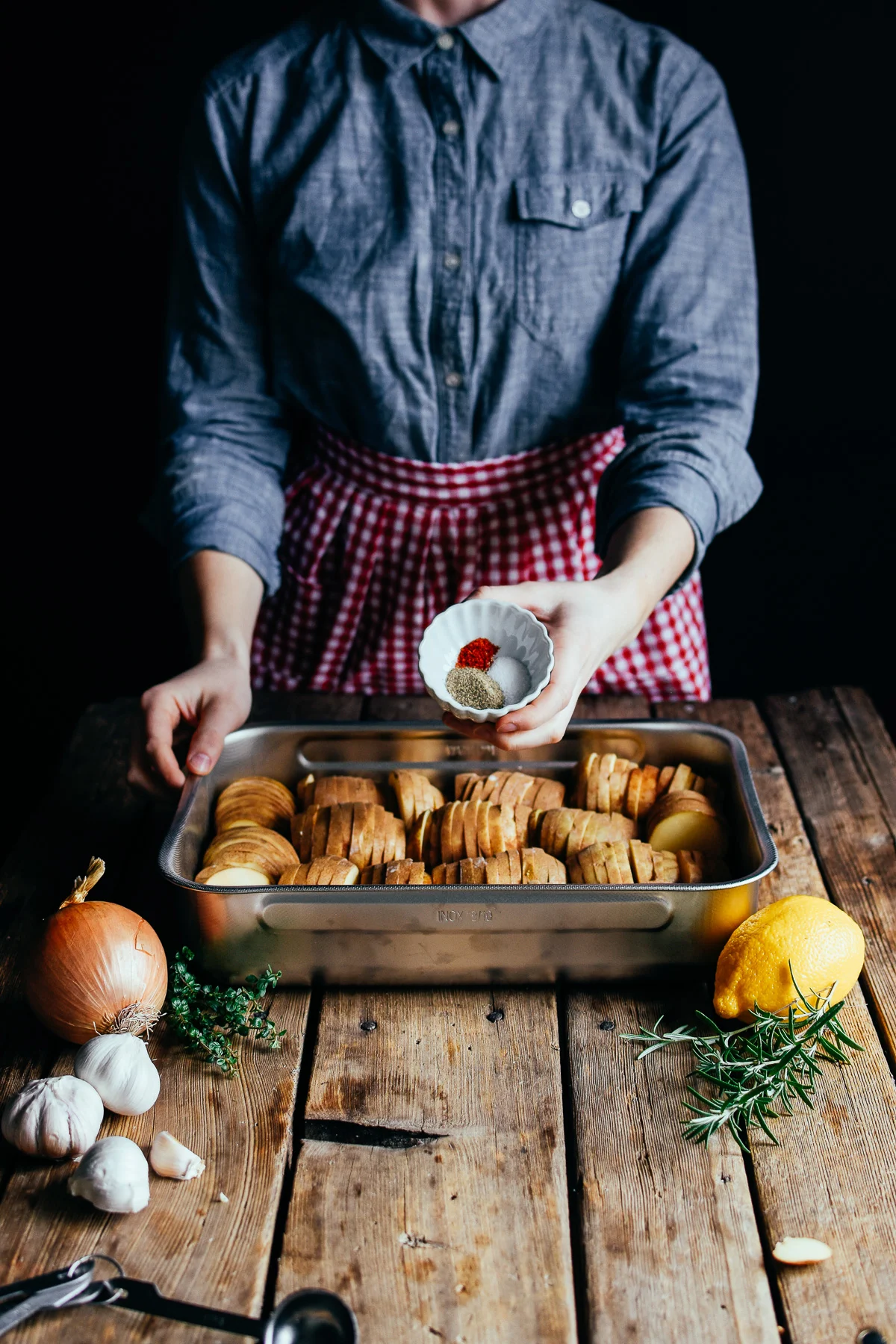 rosemary garlic parmesan potatoes — the farmer's daughter let's bake