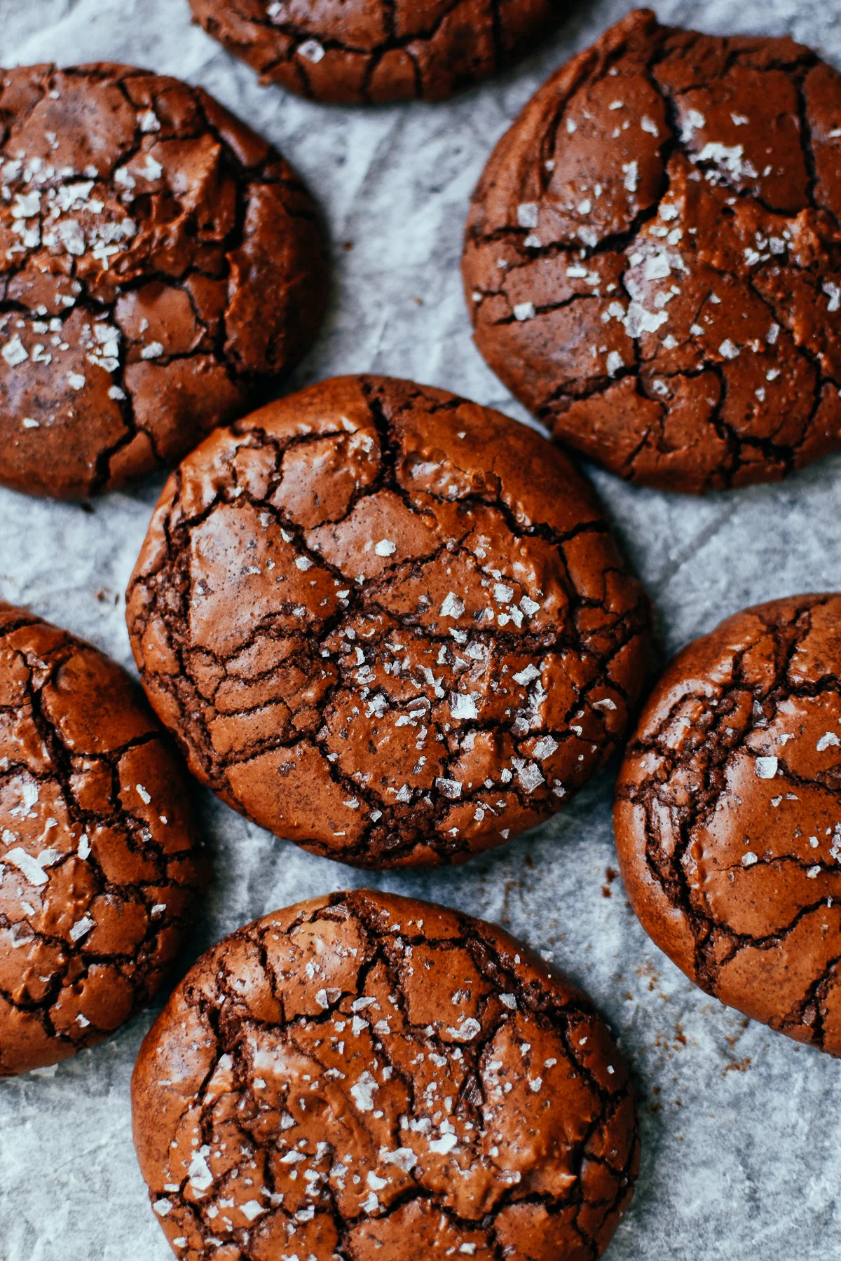 brownie crinkle cookies — the farmer's daughter let's bake something