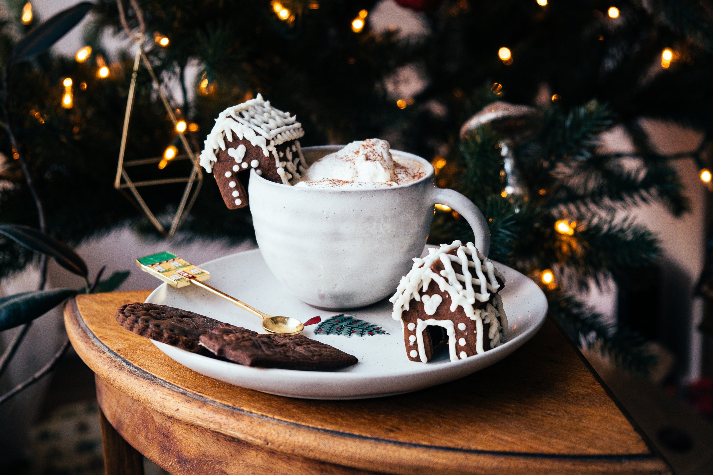 gingerbread syrup (and latte)