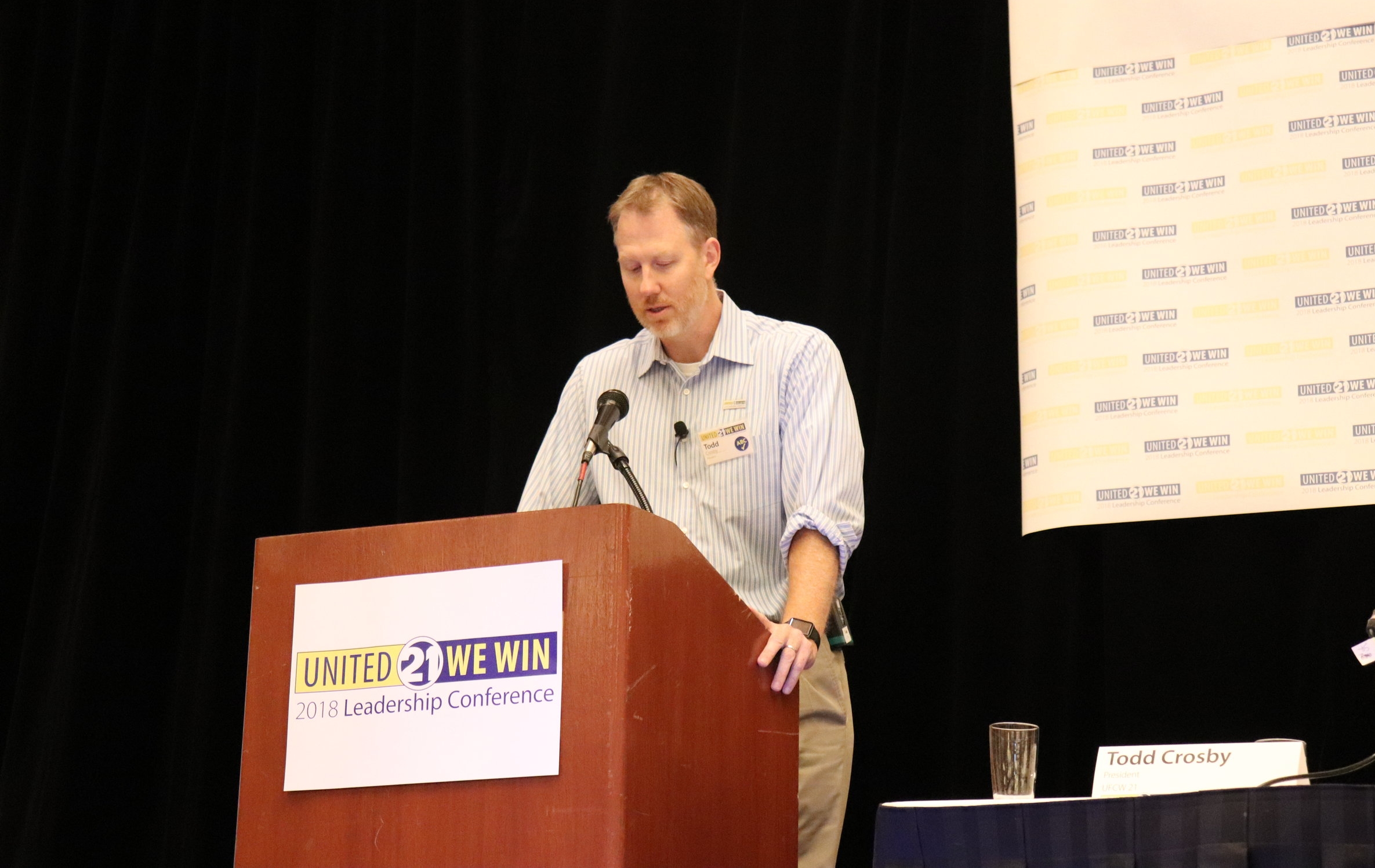 UFCW21 President Todd Crosby welcomes members and gives opening remarks.  