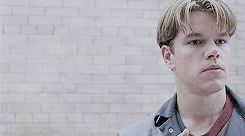 tumblr_ojbranHW4u1u6v0mfo1_r1_250.gif