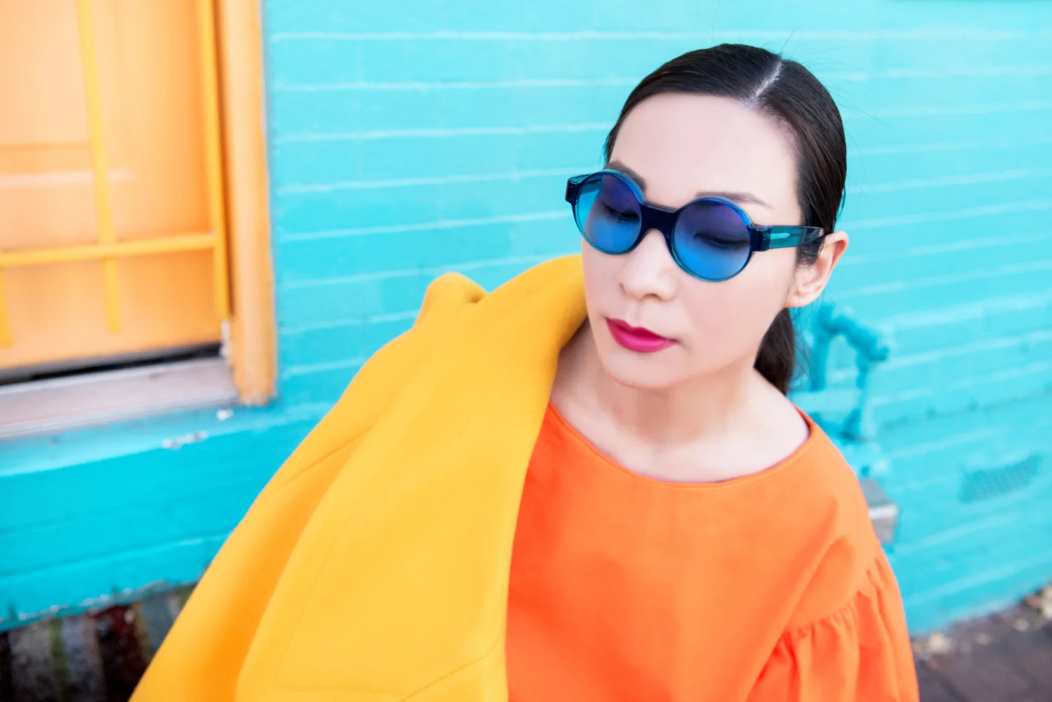 Kitty Joseph Sunset Sunglasses — COLORINDEX display picture 3