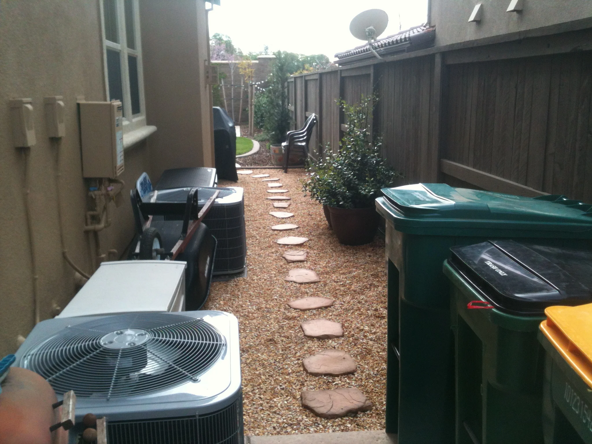 Economical Side Utility Area Designs 