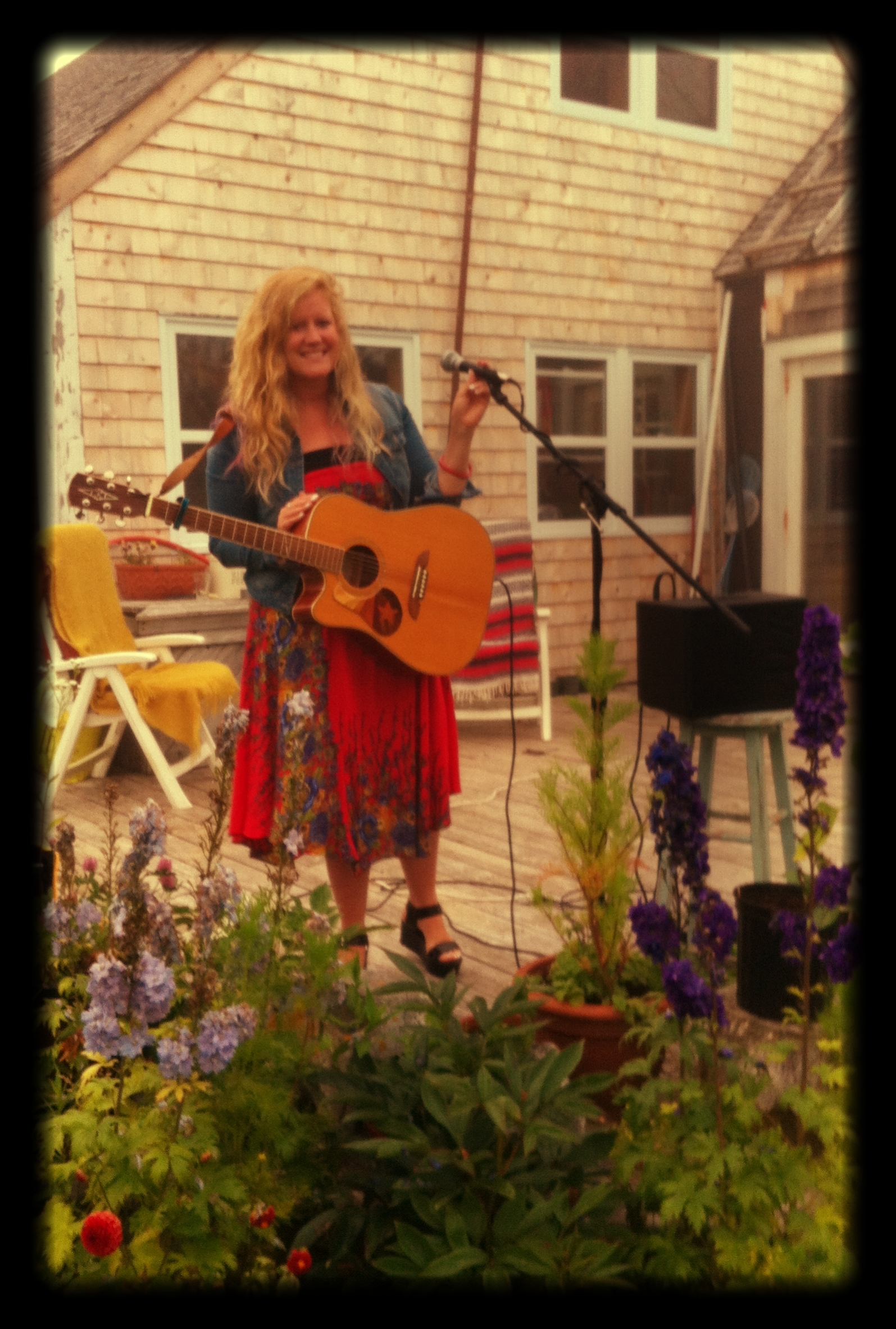Singing_in_Seaforth_Nova_Scotia