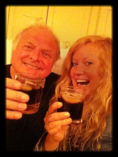 Ralph_Best_and_I_cheersing_with_a_dark_rum_and_Coke