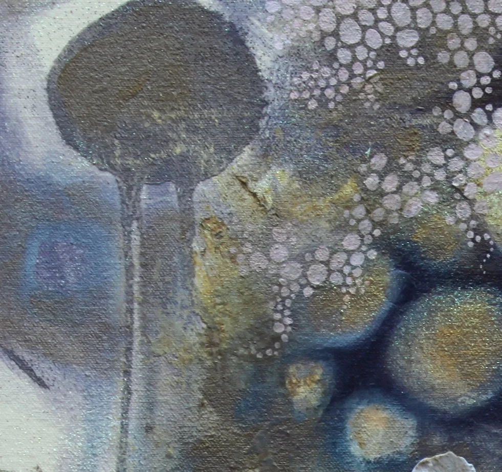 Detail of droplet and pebbles. 