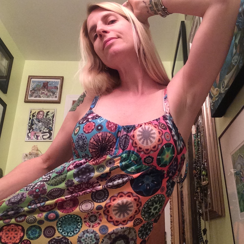 The finished piece! Elastic makes it fit super cute! Excited to wear these shirts at art festivals when I have booths set up to sell swag! Hope to see you then! 