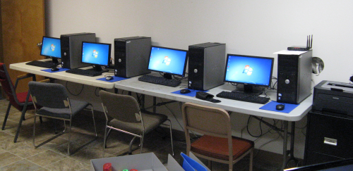 Old PC’s in Albany Helping Hands Computer Lab that are in need of replacement.
