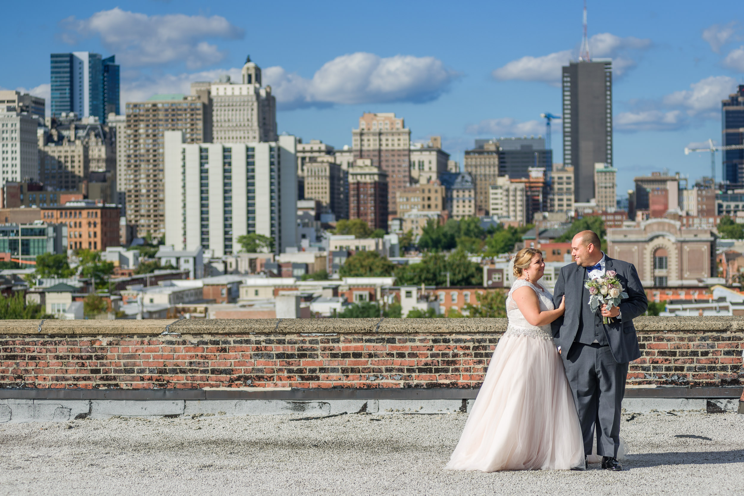 Downtown Philadelphia skyline wedding photography