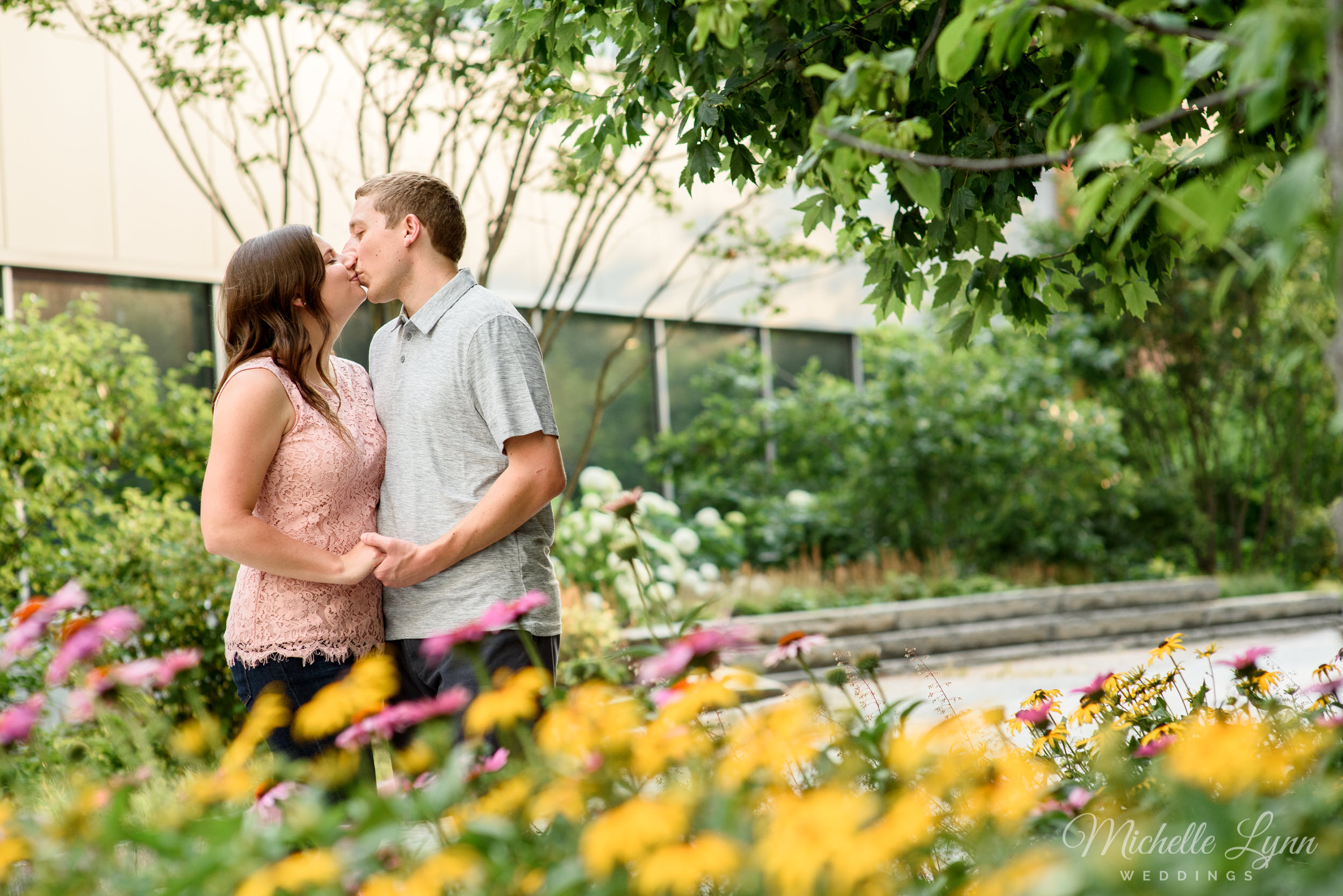 philadelphia-engagement-photographer-8.jpg