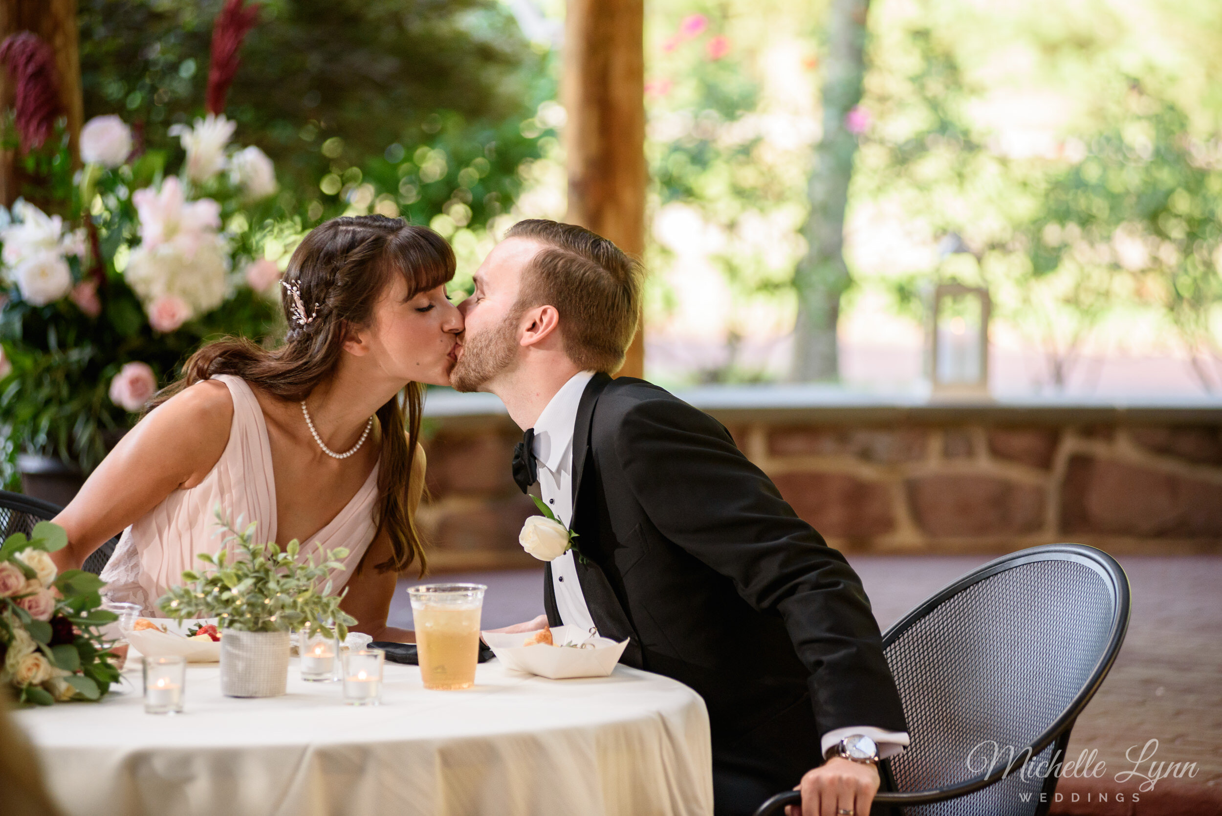 joseph-ambler-inn-wedding-photographer-18.jpg