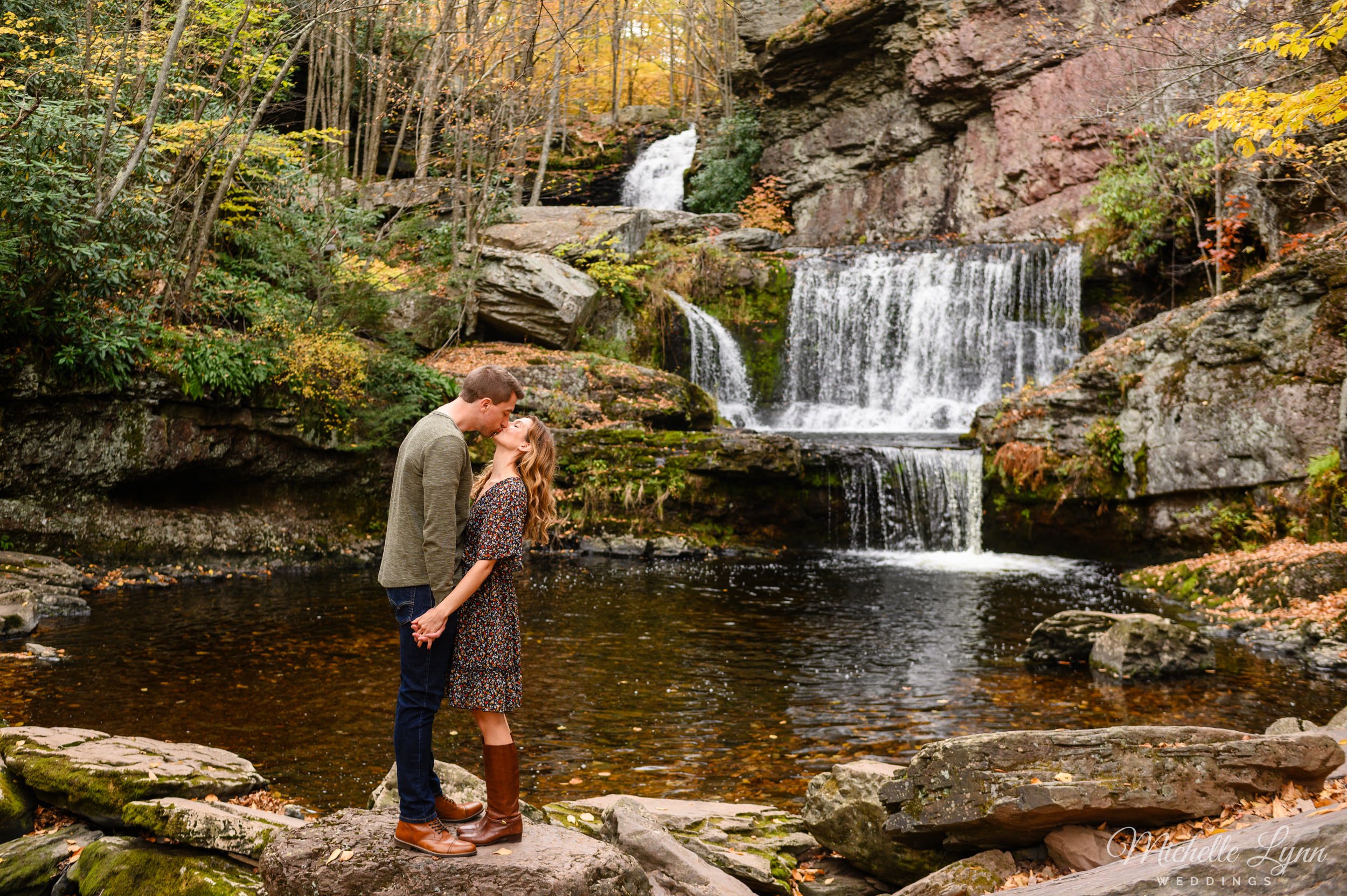 skytop-lodge-engagement-photos-16.jpg