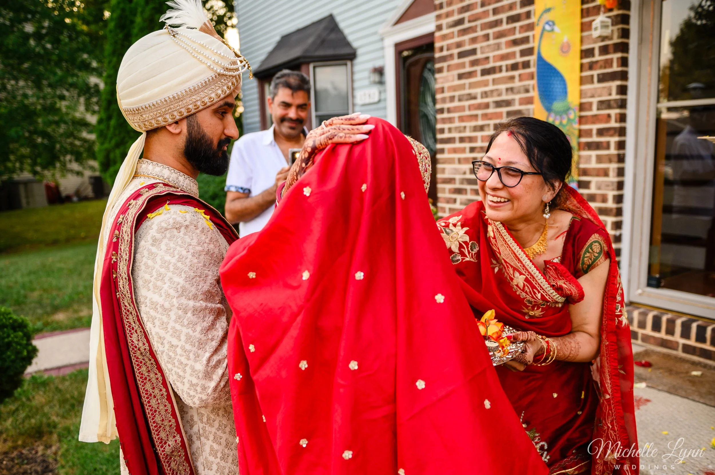 philadelphia-indian-wedding-photographer-grah-pravesh-9.jpg