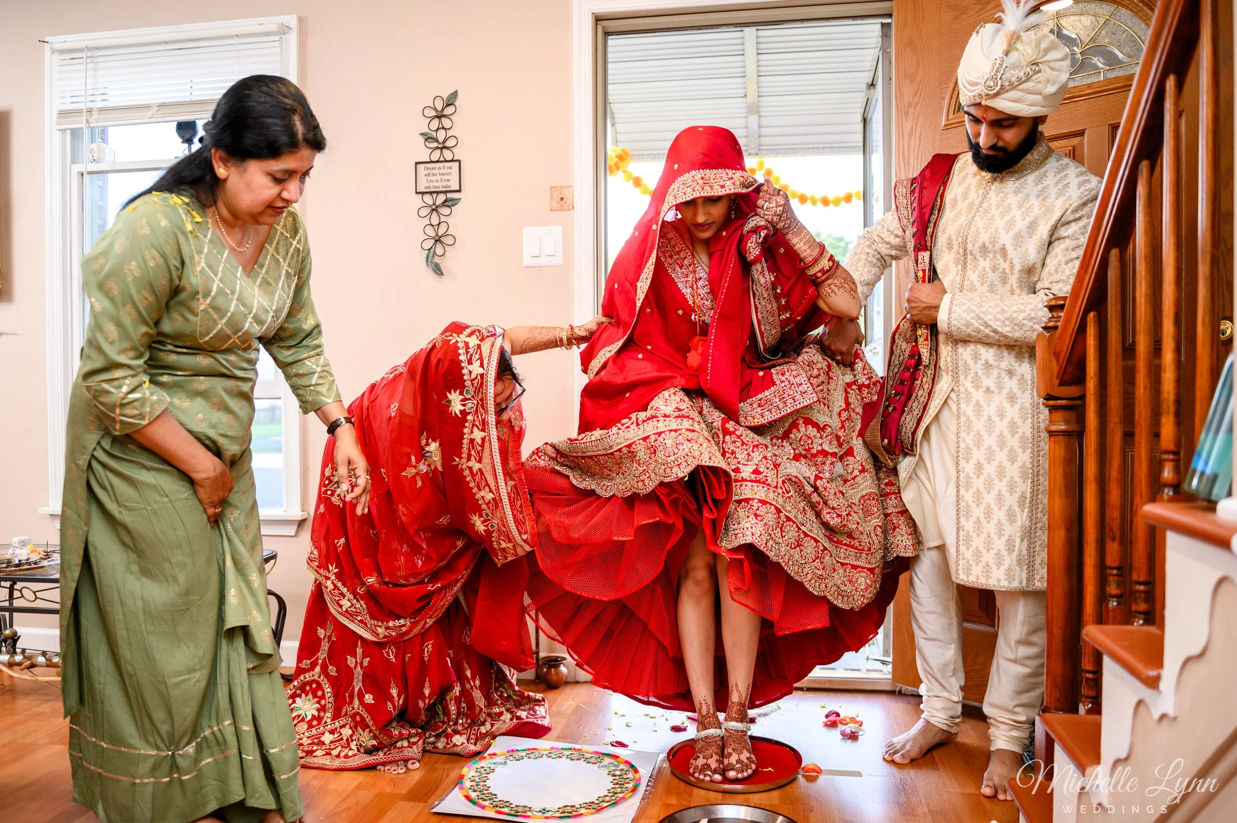 philadelphia-indian-wedding-photographer-grah-pravesh-12.jpg