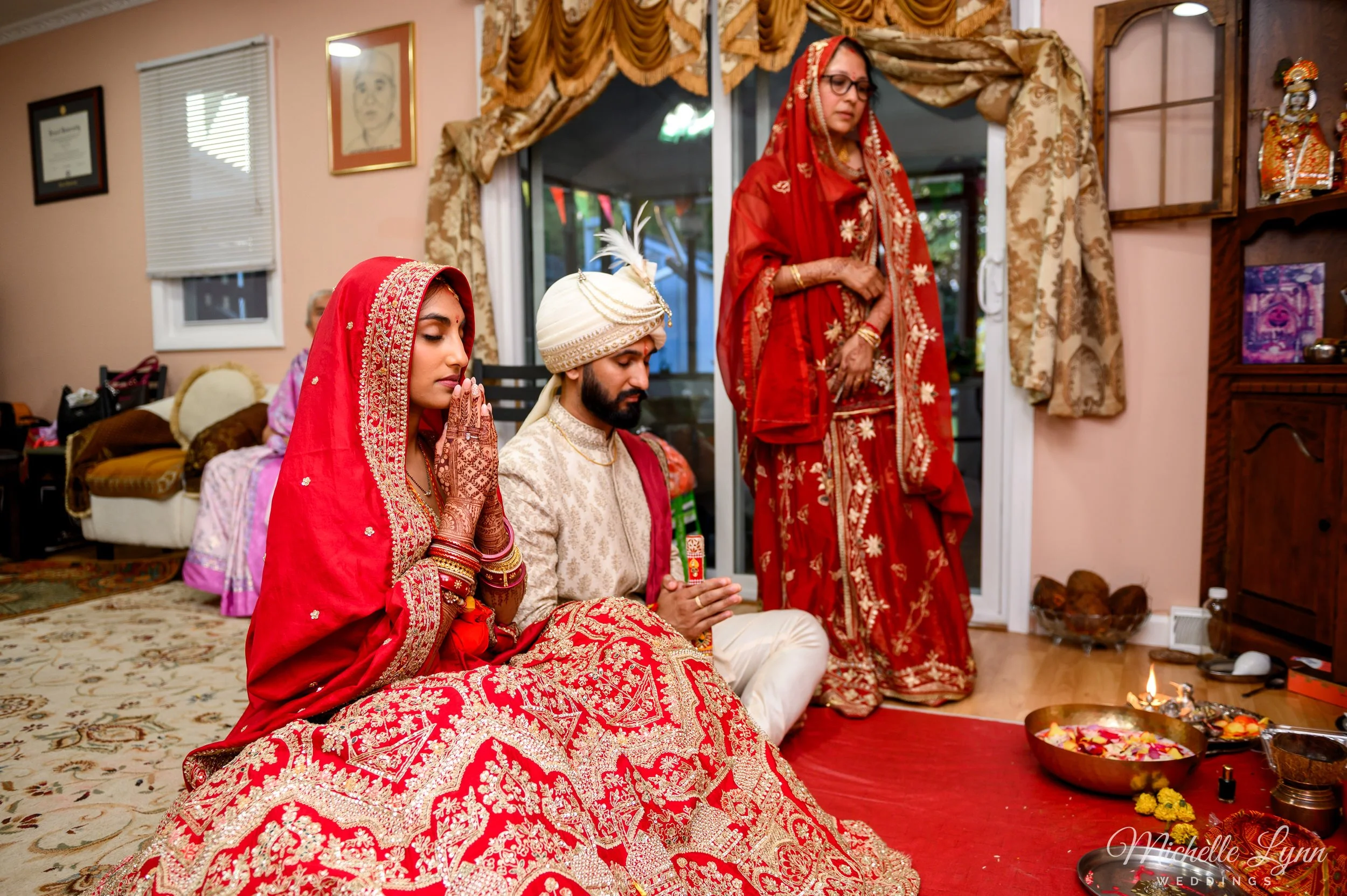 philadelphia-indian-wedding-photographer-grah-pravesh-17.jpg