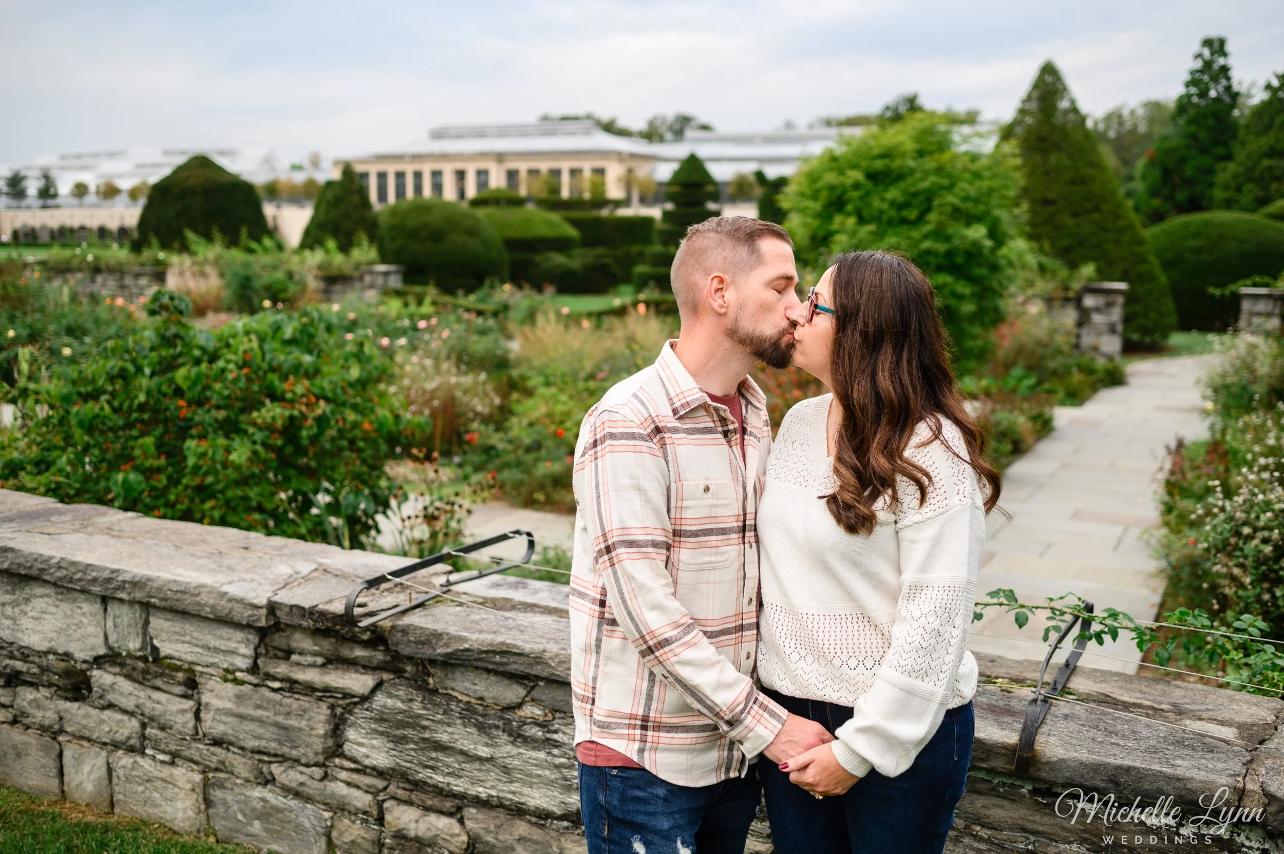 longwood-gardens-engagement-session-14.jpg
