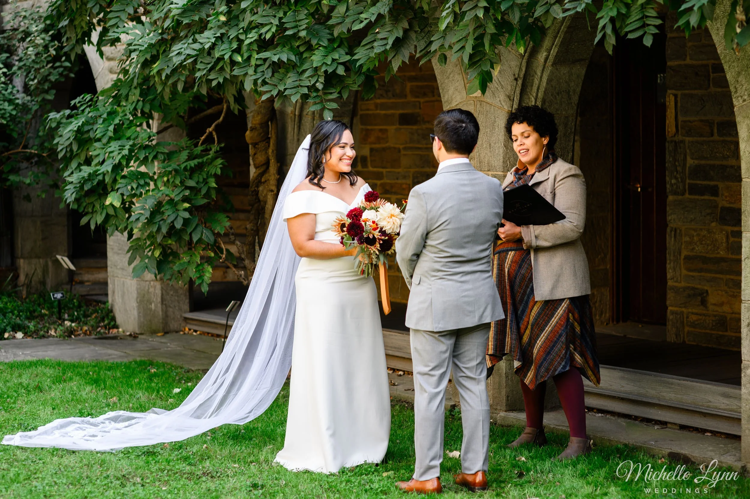 scott-arboretum-swarthmore-college-wedding-photos-8.jpg