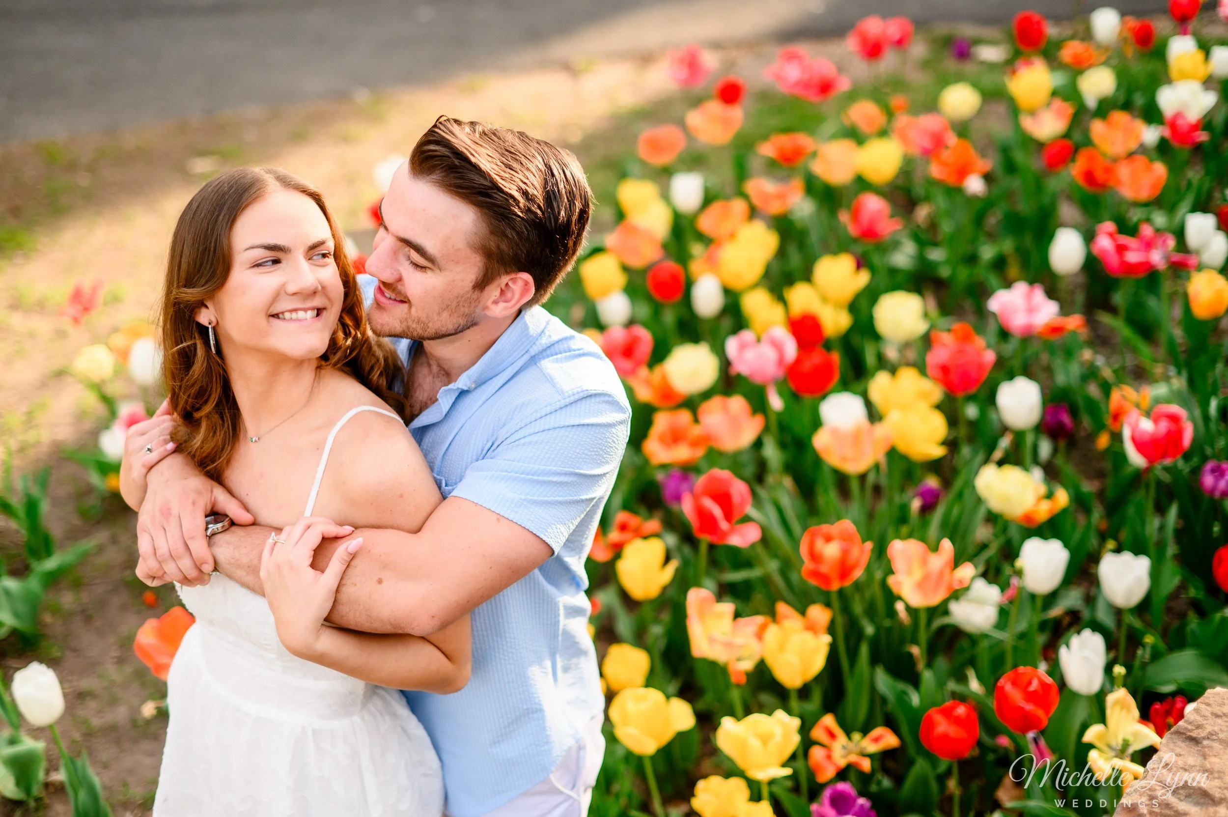 peddlers-village-spring-engagement-session-3.jpg