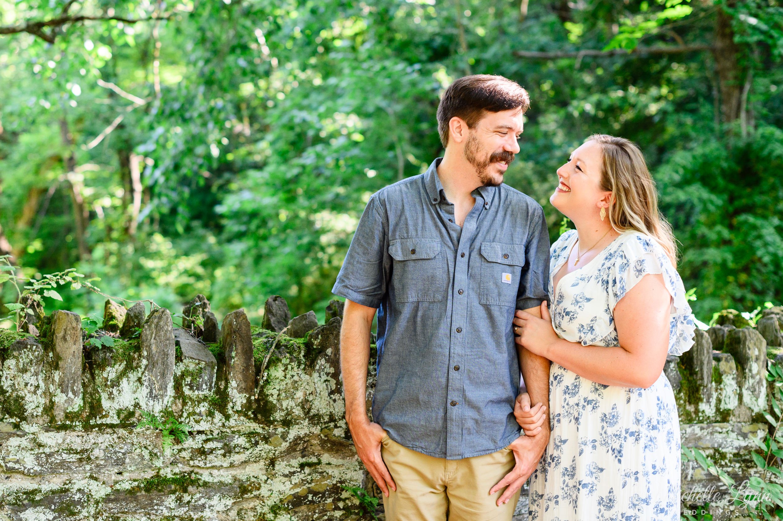 forbidden-drive-wissahickon-valley-park-engagement-photos-2.jpg