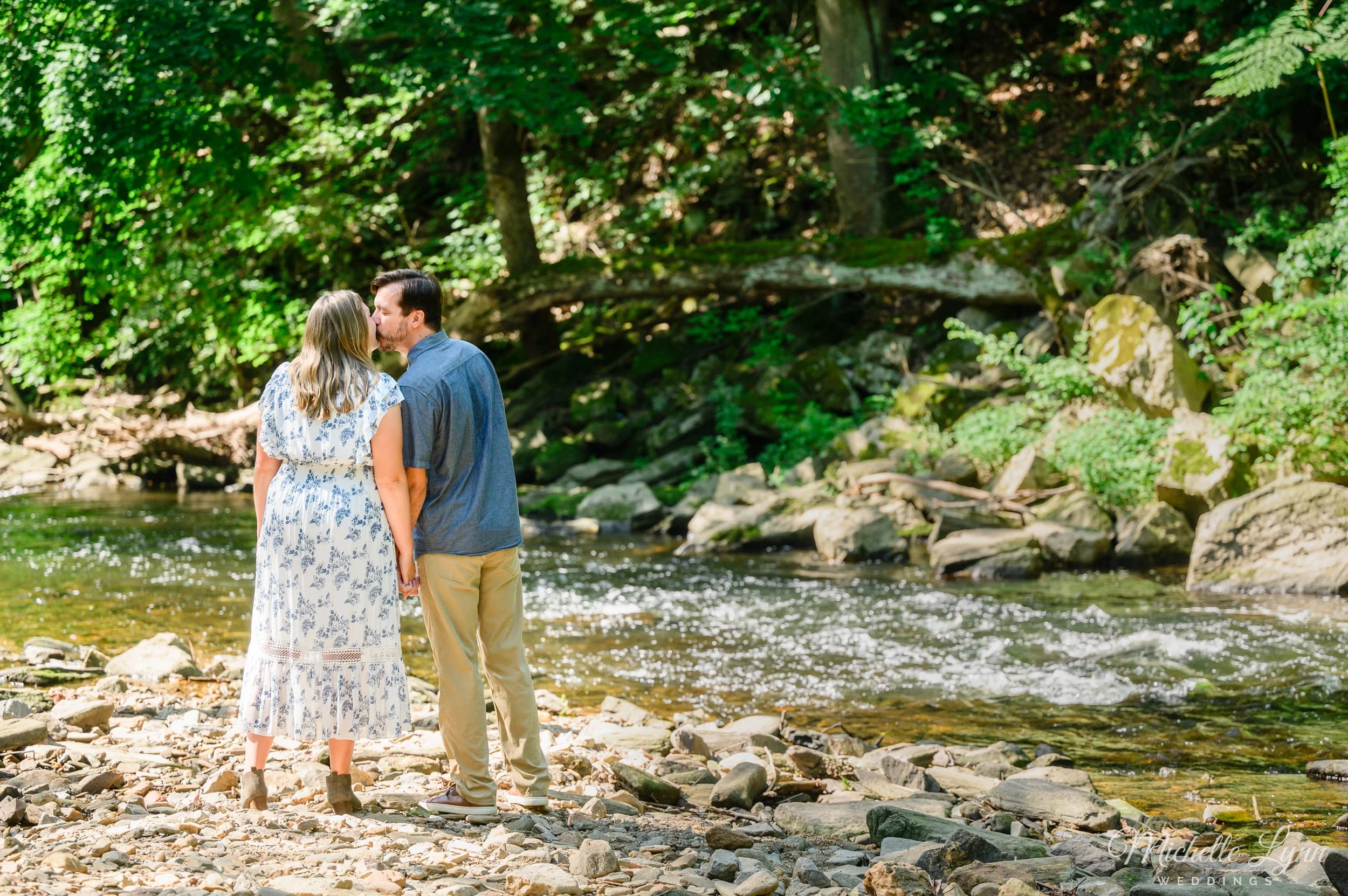 forbidden-drive-wissahickon-valley-park-engagement-photos-14.jpg