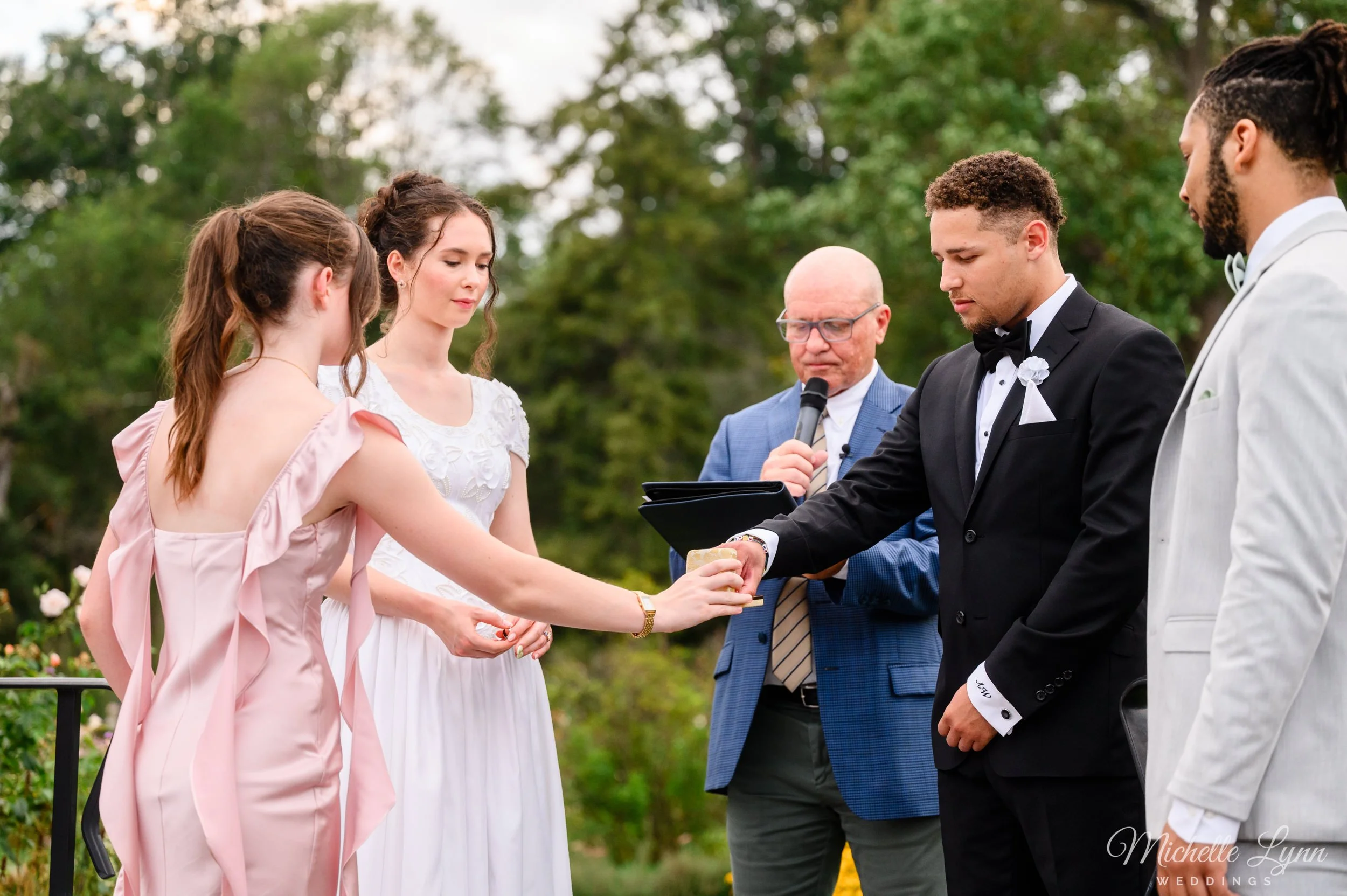 morris-arboretum-philadelphia-wedding-photos-29.jpg
