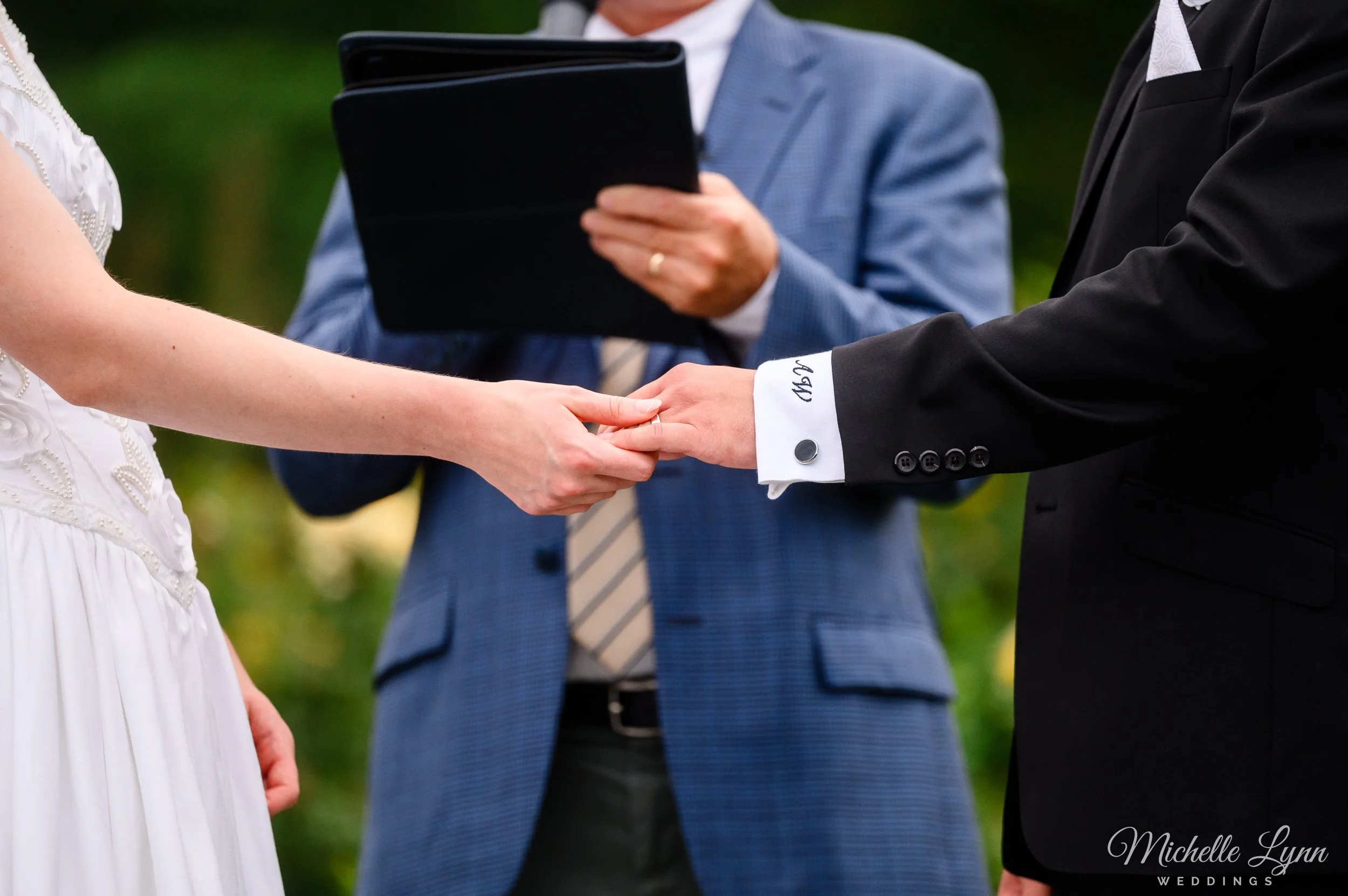 morris-arboretum-philadelphia-wedding-photos-32.jpg