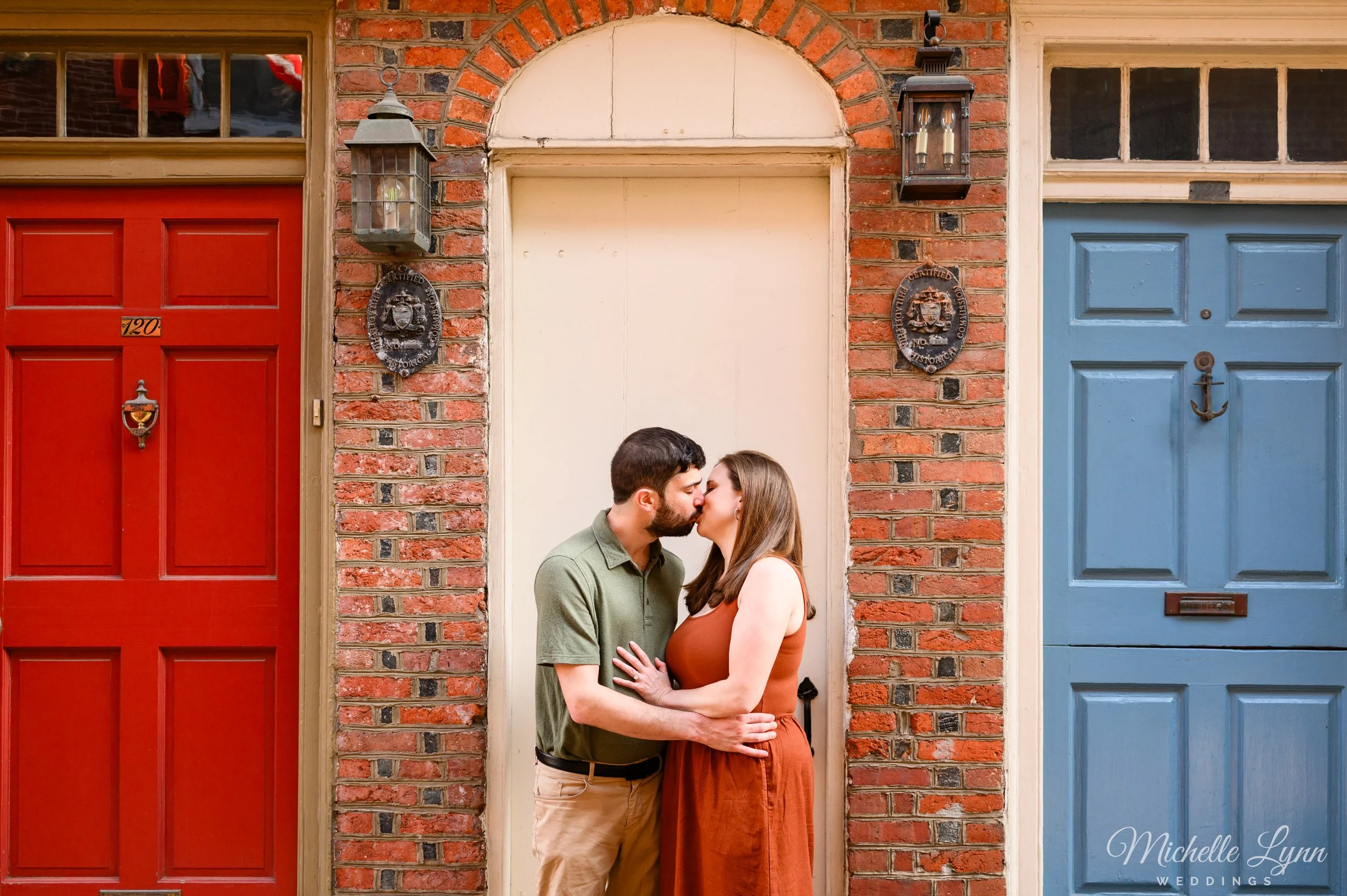 northern-liberties-philadelphia-engagement-photos-8.jpg