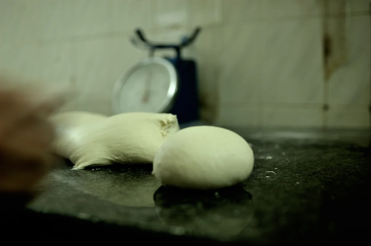 pizza_dough_napoliwebsize.jpg