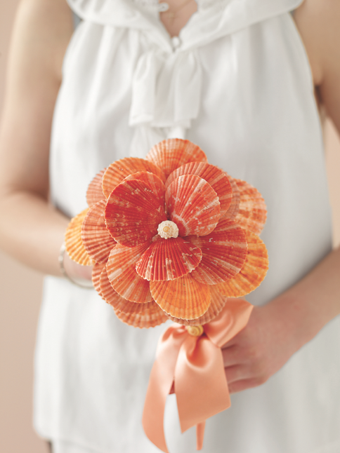 britni-wood-martha-stewart-seashell-bouquet.png