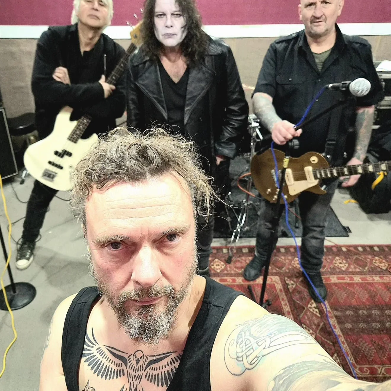 SCREAMING DEAD + The Samples + Velocette