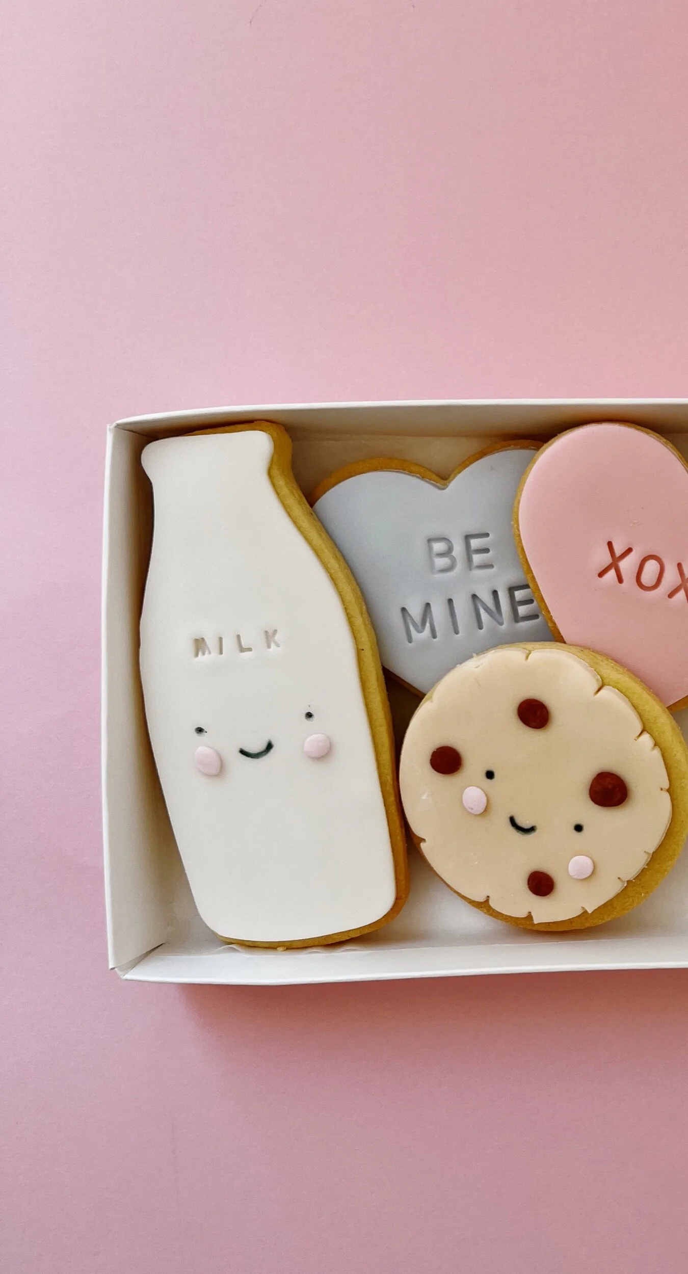 FF117032-FB15-476E-B33F-87C595BA548C