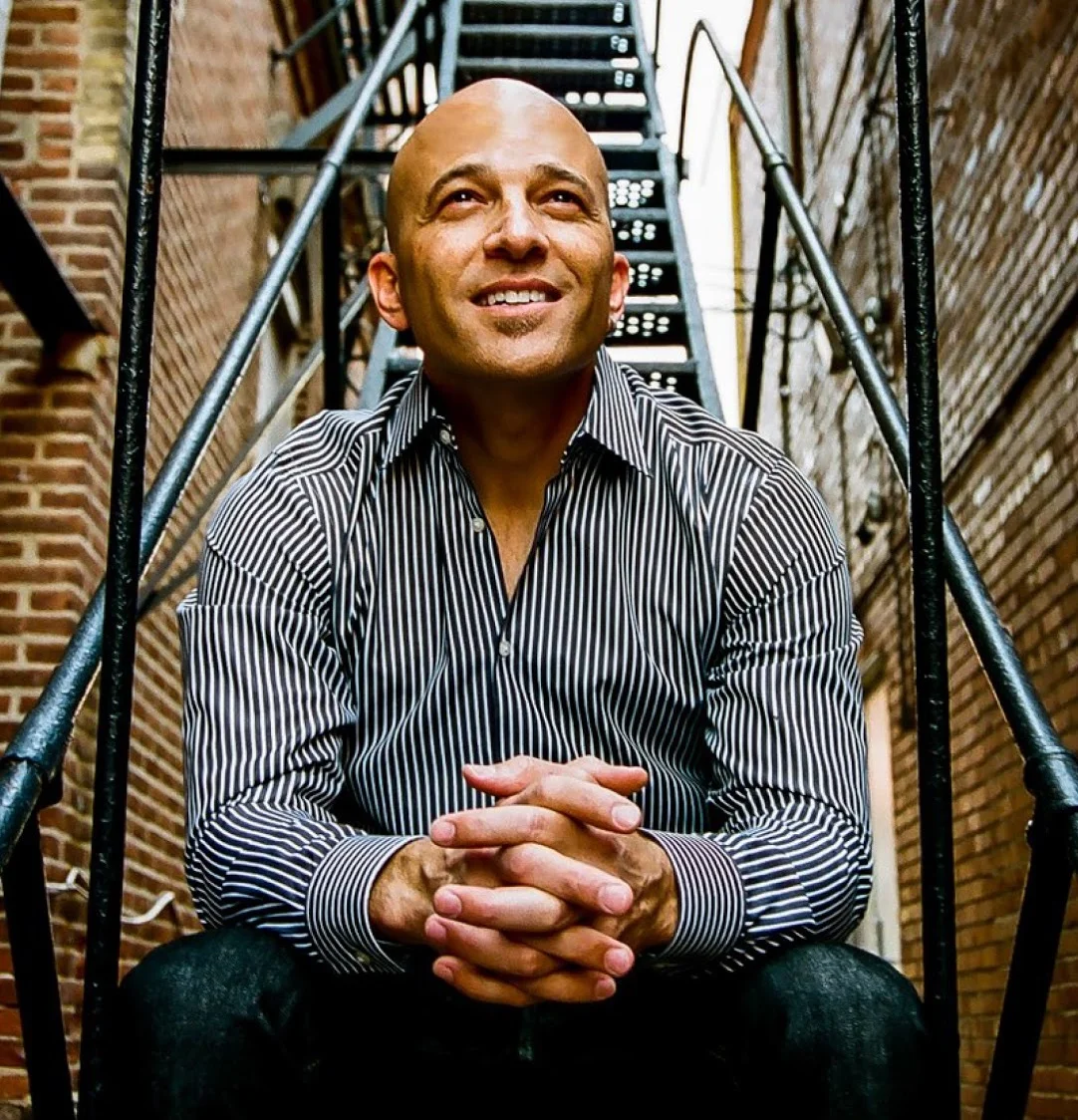 JayWilliams_BioPhoto_01.jpg