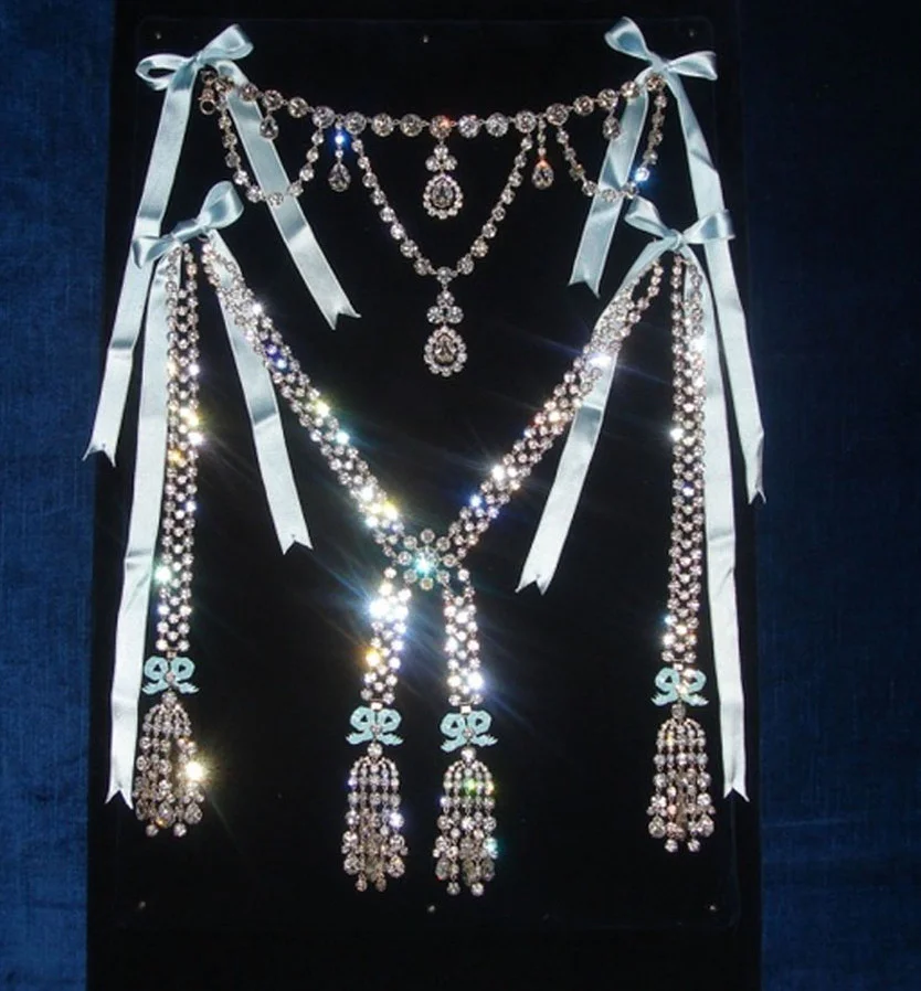 The fuse that lit a Revolution: A replica of the diamond necklace by Boehmer and Bassenge. Turned down by Marie Antoinette and all the other crowned heads of Europe, this piece cemented France's hate against the Queen.