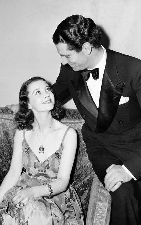 Vivien Leigh and Laurence Olivier shorty after their marriage. Their feelings for each other are plainly written on their faces.