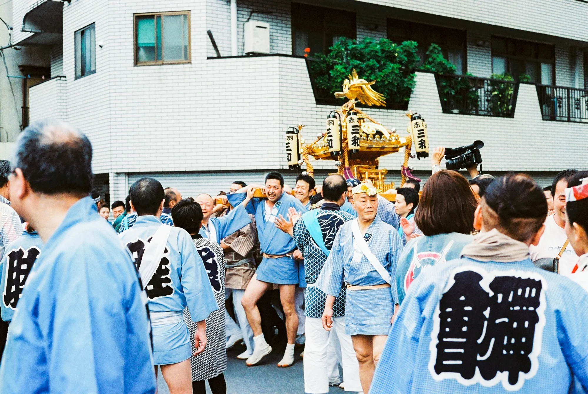 《秋刀魚》第4期 寫真紀實「赤羽馬鹿祭り」