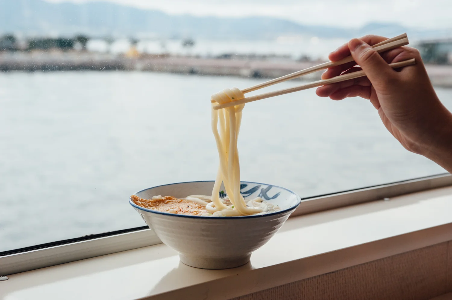 面對大海來場道地瀨戶內的 麵！對！決！