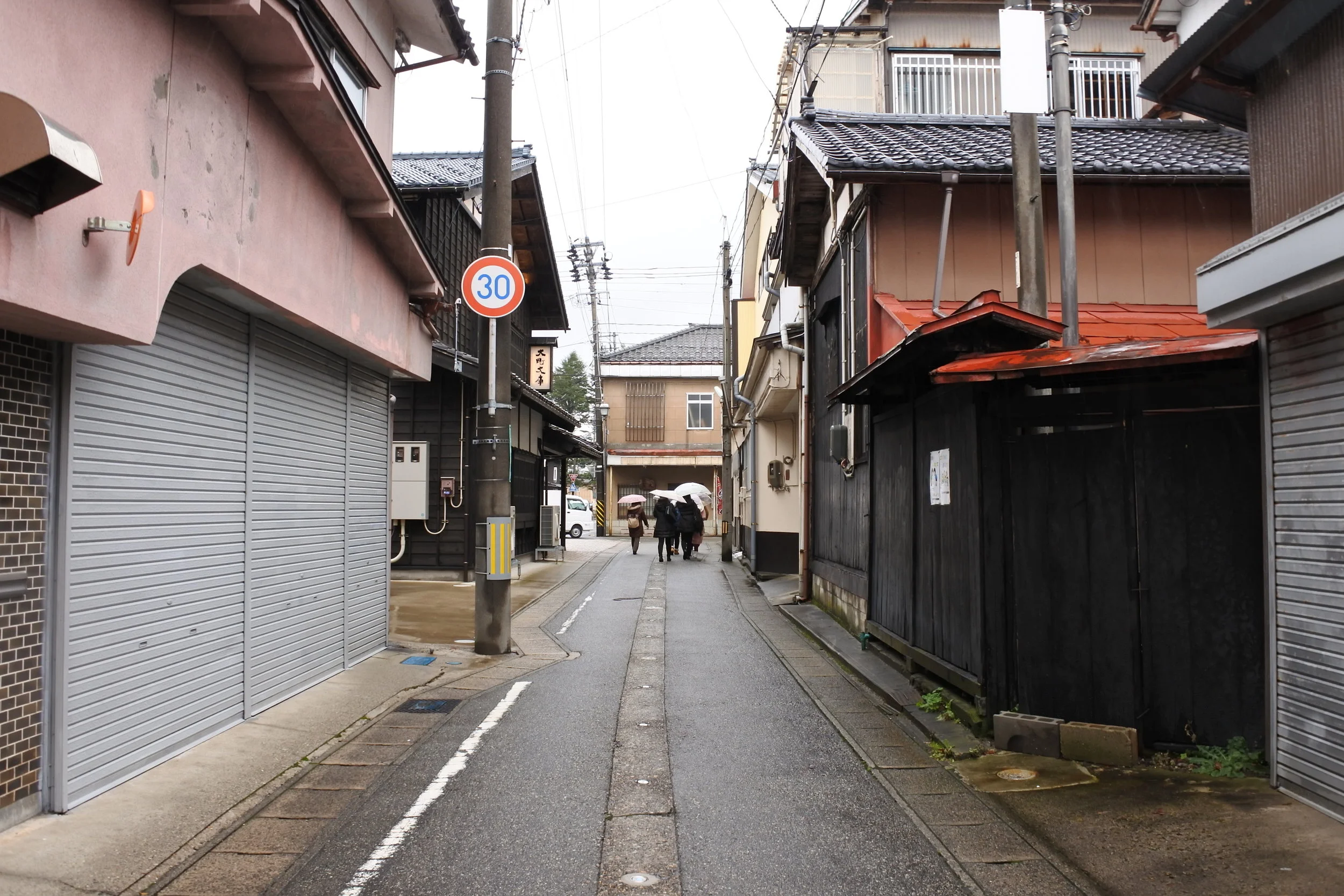 降雪之前，我們散步村上町屋，到小布施吃蒙布朗