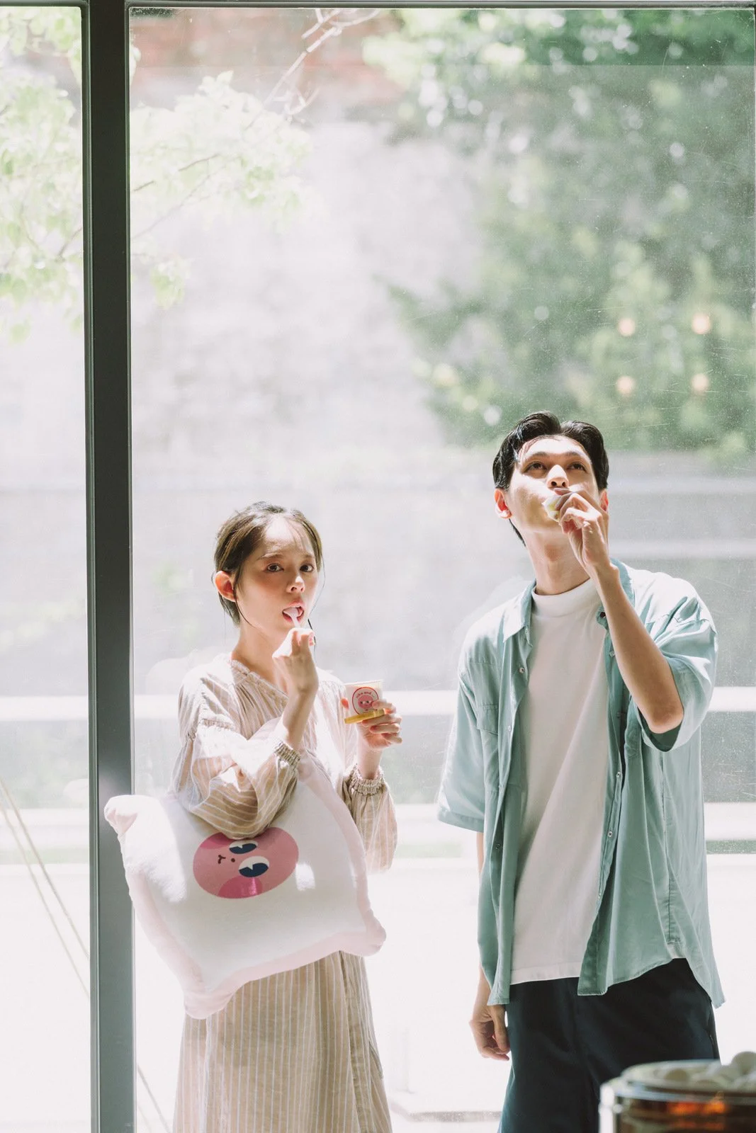 形象照-11_Easy-Resize.com.jpg