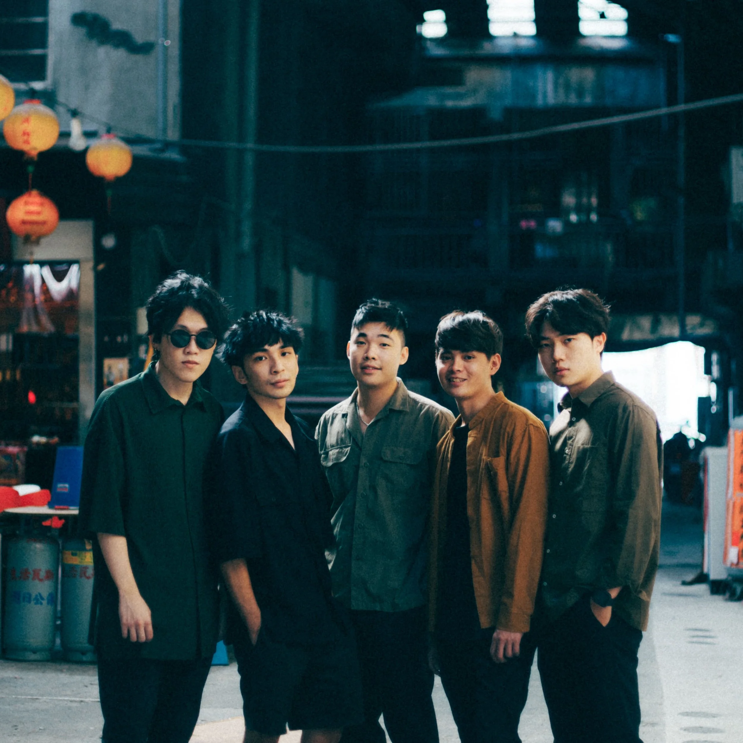 圖9. 3.15特邀獨立樂團「羊米人YummyMan」於誠品生活中友店11F環形書區演出最新專輯|2025誠品青春博覽會.jpg