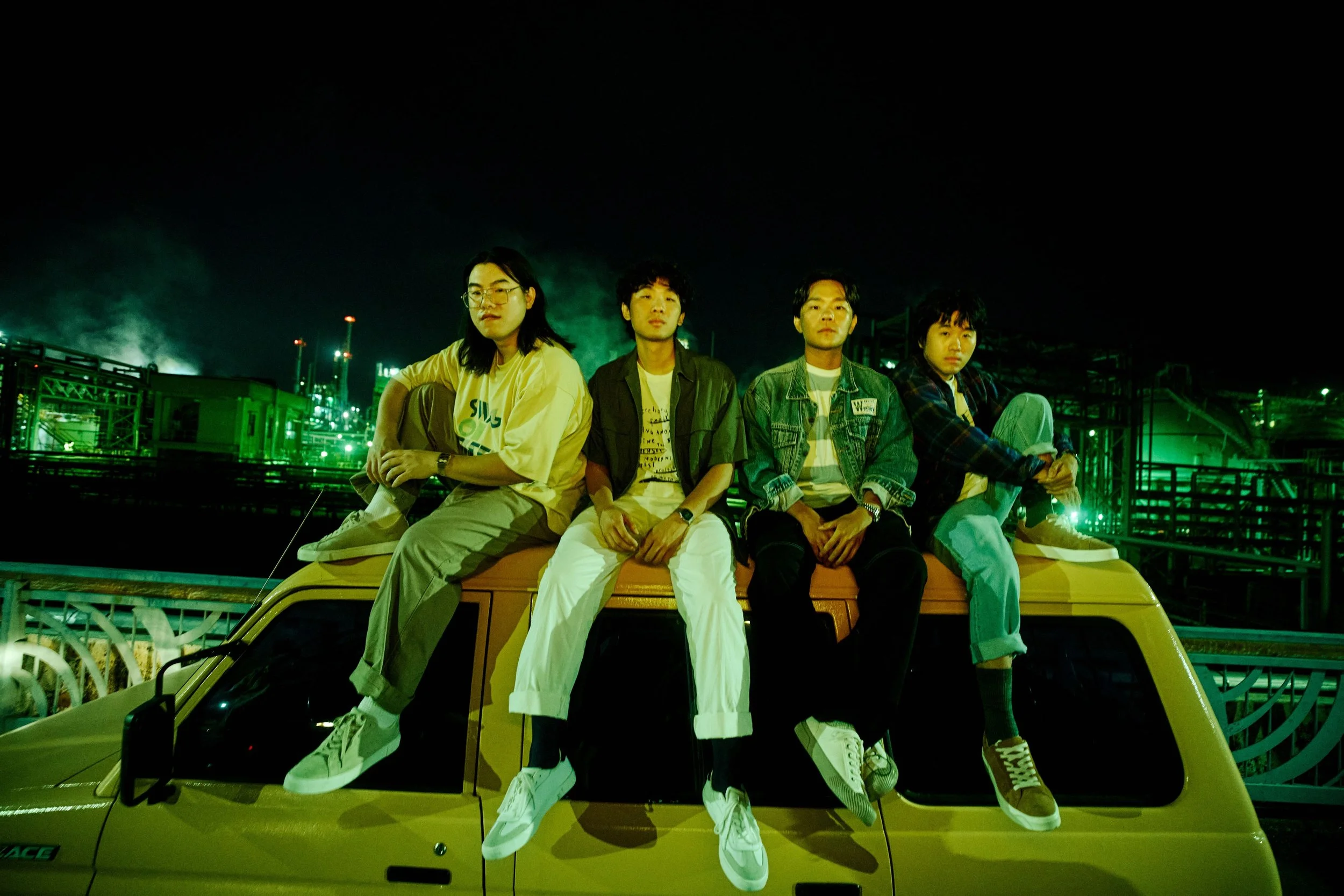 圖8. 3.22在地青春樂團「薄荷綠工廠」於誠品生活高雄大遠百店17F書區中庭帶來精彩演出|2025誠品青春博覽會.jpg