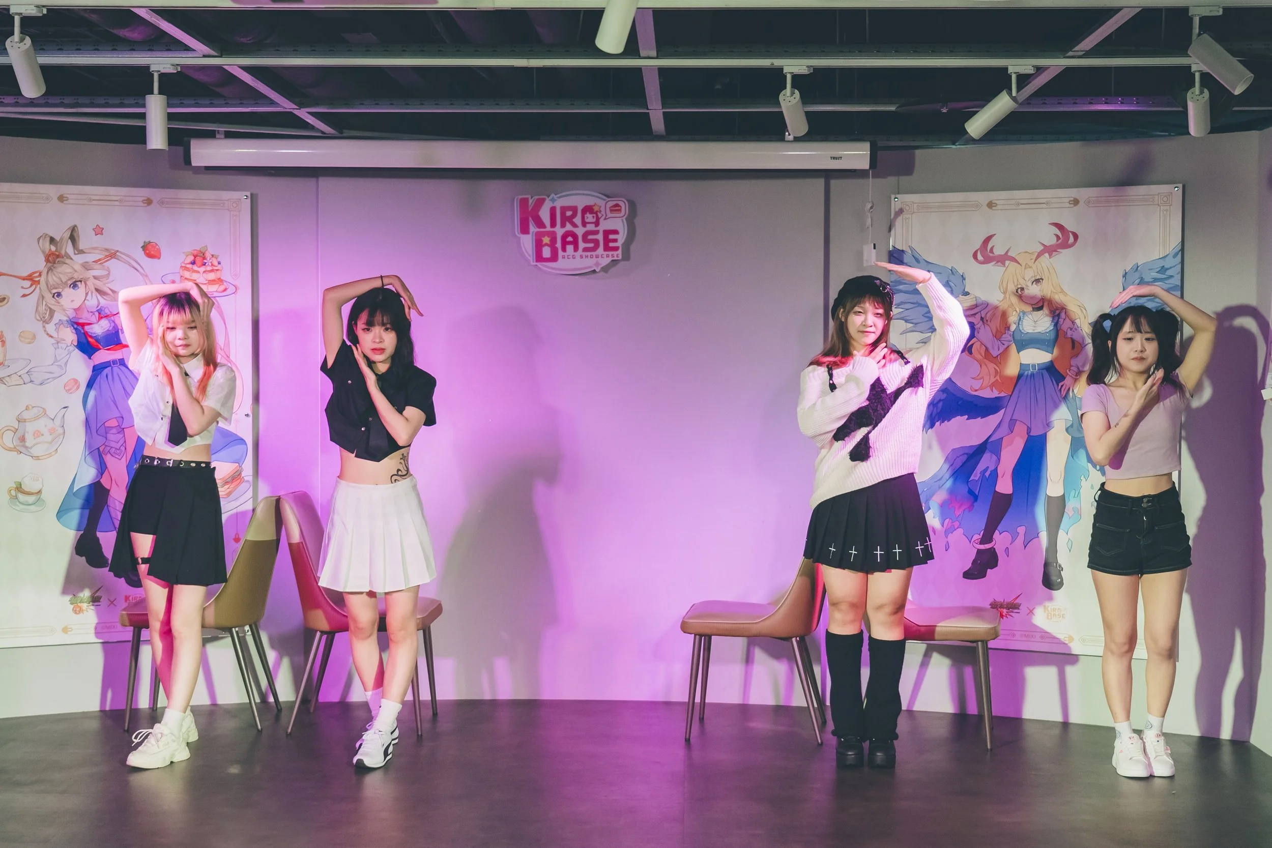 圖6. 特邀秋葉原文化代表KIRABASE美少女等7組人氣地下偶像團體於誠品生活武昌1F戶外空間接力開唱｜2025誠品動漫祭.jpg